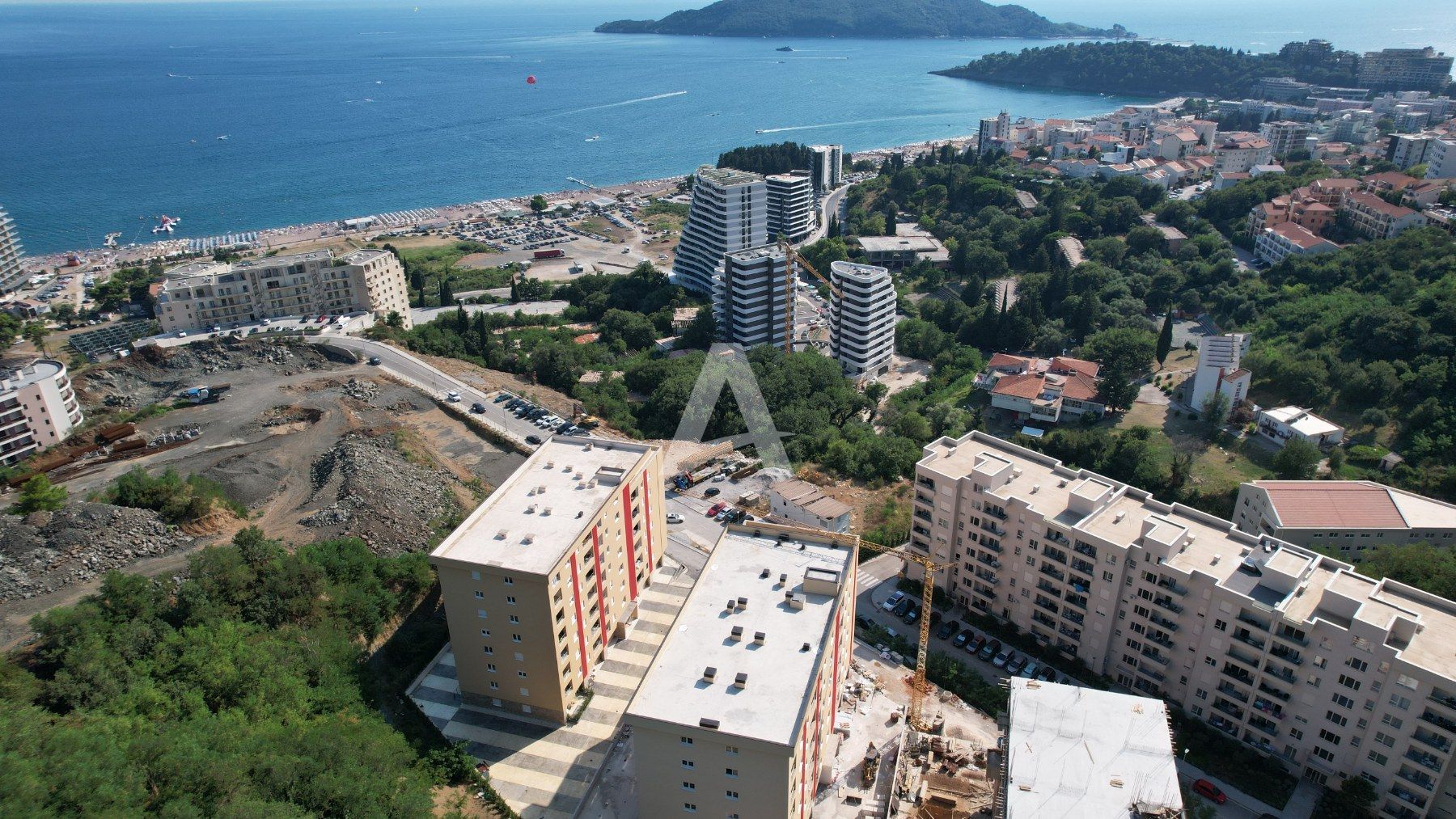 amforaproperty.com/Prodaja Jednosobnog Stana 40m² u Novoj Zgradi u Bečićima – Bez 3% Poreza!