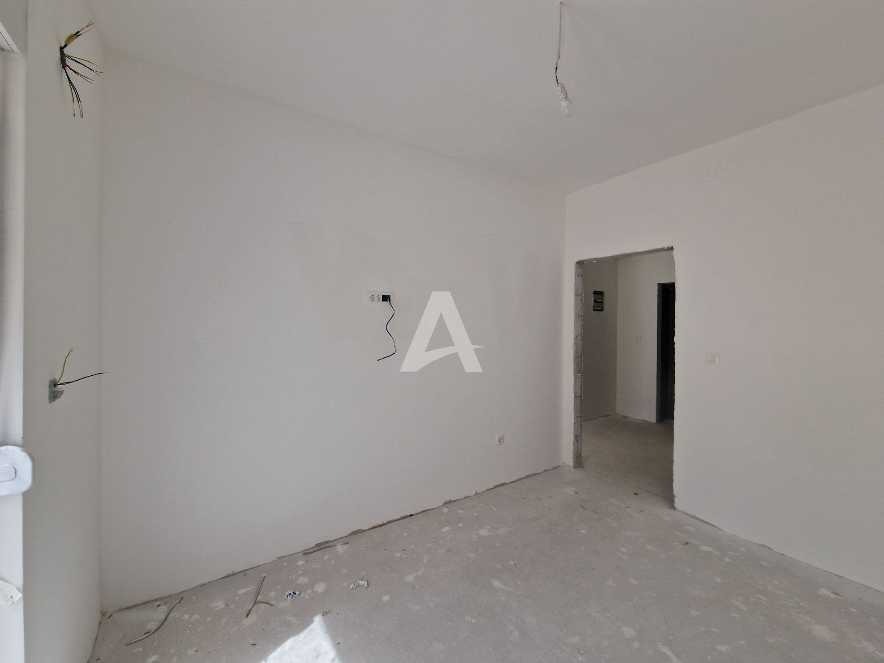 amforaproperty.com/Prodaja Jednosobnog Stana 42m² u Novoj Zgradi u Bečićima – Bez 3% Poreza!