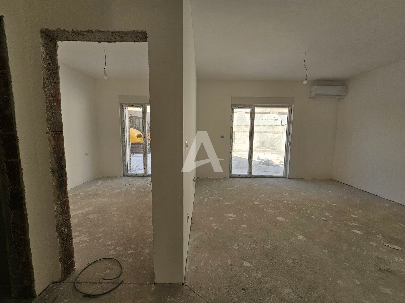 amforaproperty.com/Prodaja Jednosobnog Stana 42m² u Novoj Zgradi u Bečićima – Bez 3% Poreza!