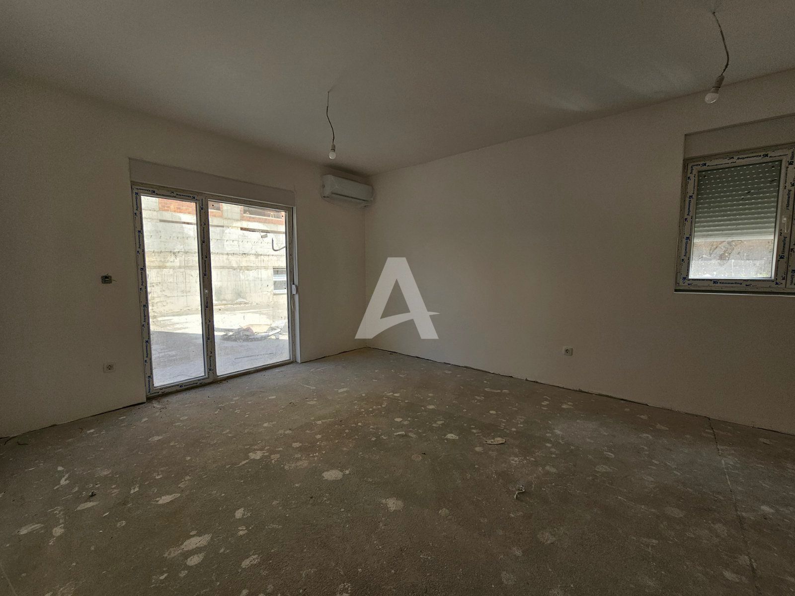 amforaproperty.com/Prodaja Jednosobnog Stana 42m² u Novoj Zgradi u Bečićima – Bez 3% Poreza!