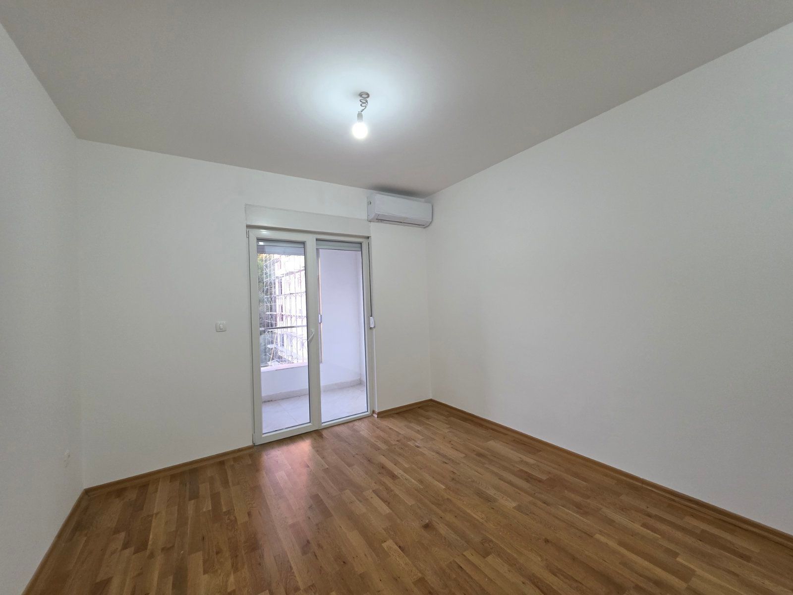 Dvosoban Stan 58m² s Pogledom na More u Bečićima – Nova Zgrada, Bez 3% Poreza! - Amfora Real Estate