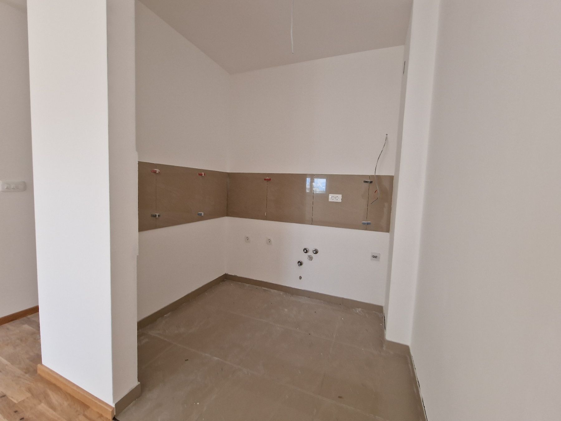 amforaproperty.com/Dvosoban Stan 58m² s Pogledom na More u Bečićima – Nova Zgrada, Bez 3% Poreza!