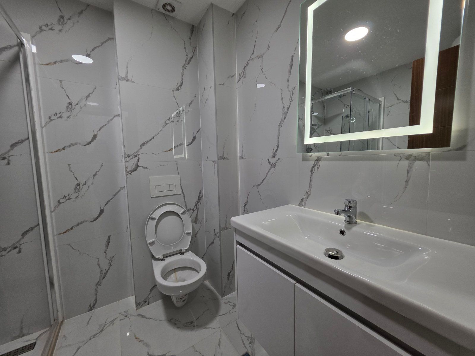 Prodaja Studio Apartmana 23m² u Novoj Zgradi u Bečićima – Bez 3% Poreza! - Amfora Real Estate