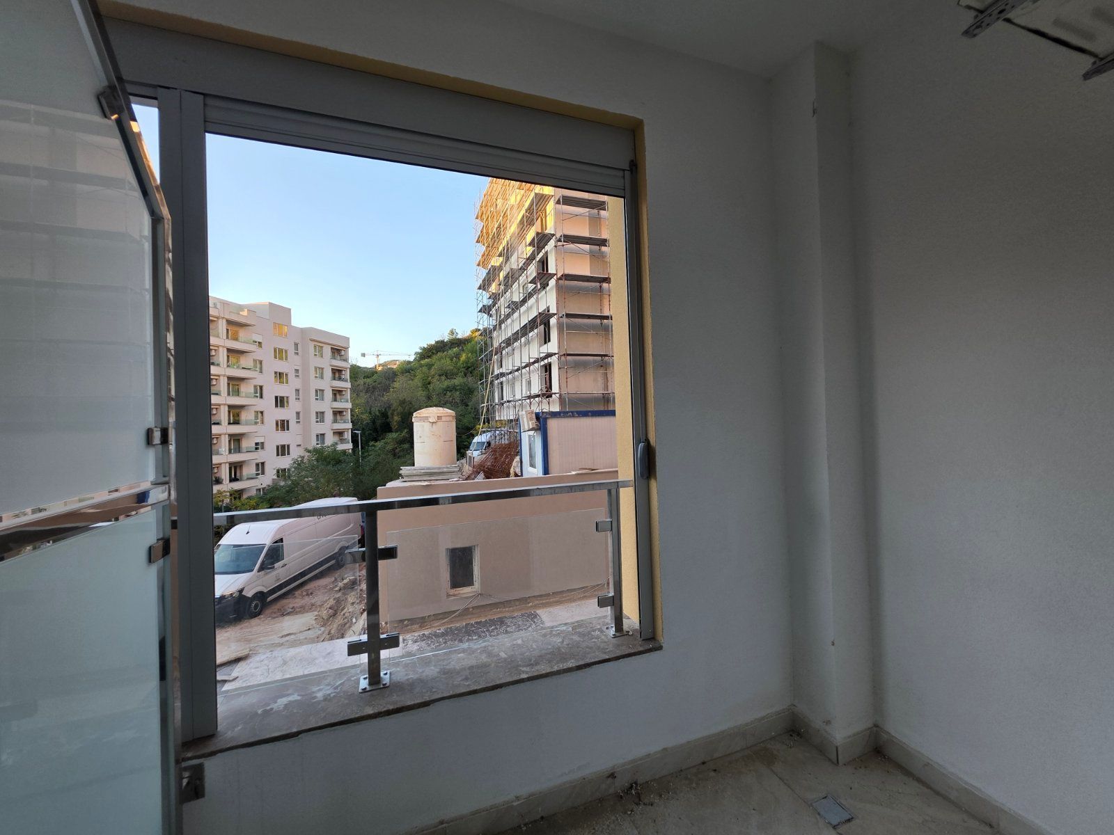 Prodaja Studio Apartmana 23m² u Novoj Zgradi u Bečićima – Bez 3% Poreza! - Amfora Real Estate