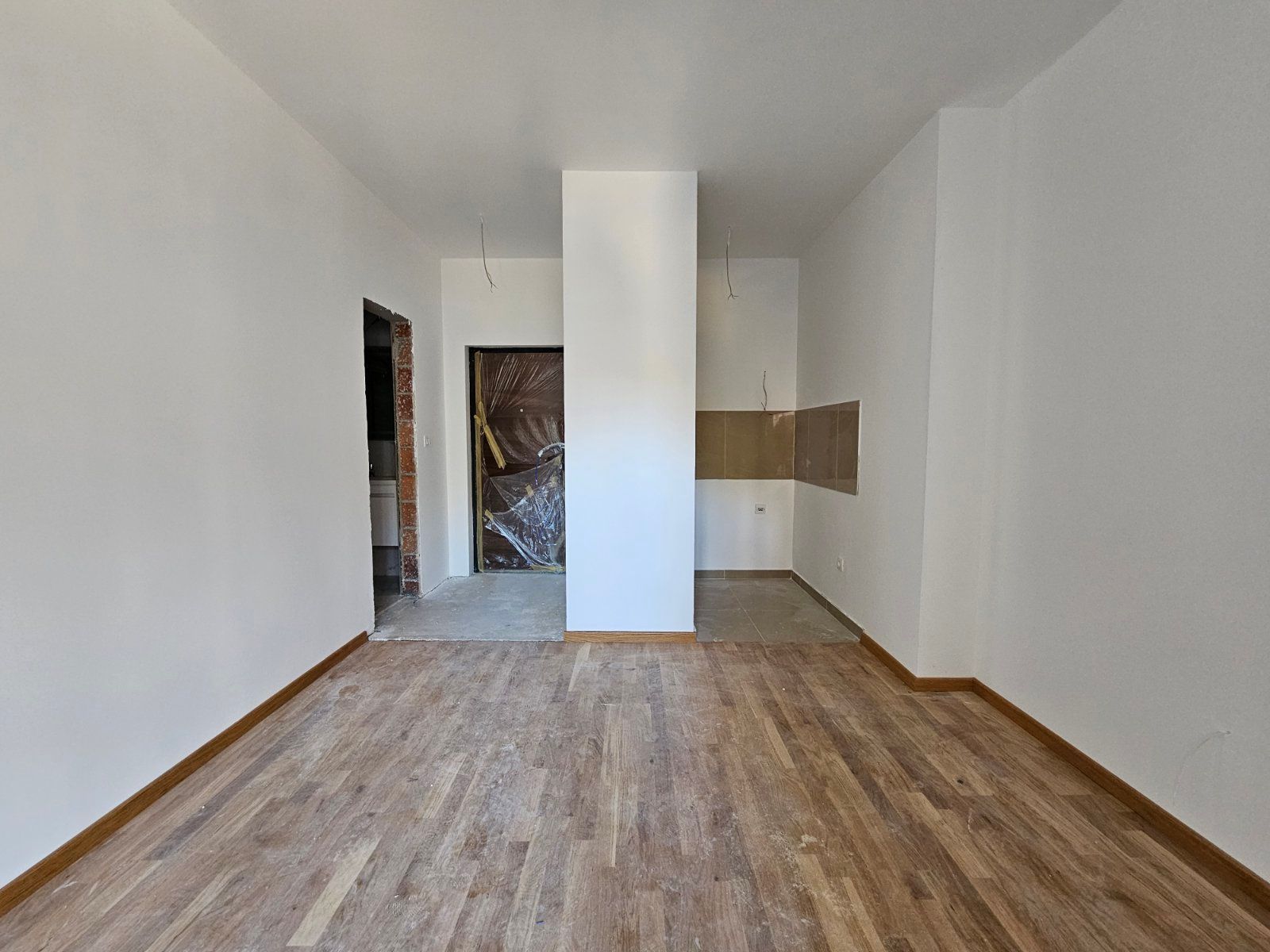 amforaproperty.com/Prodaja Studio Apartmana 23m² u Novoj Zgradi u Bečićima – Bez 3% Poreza!