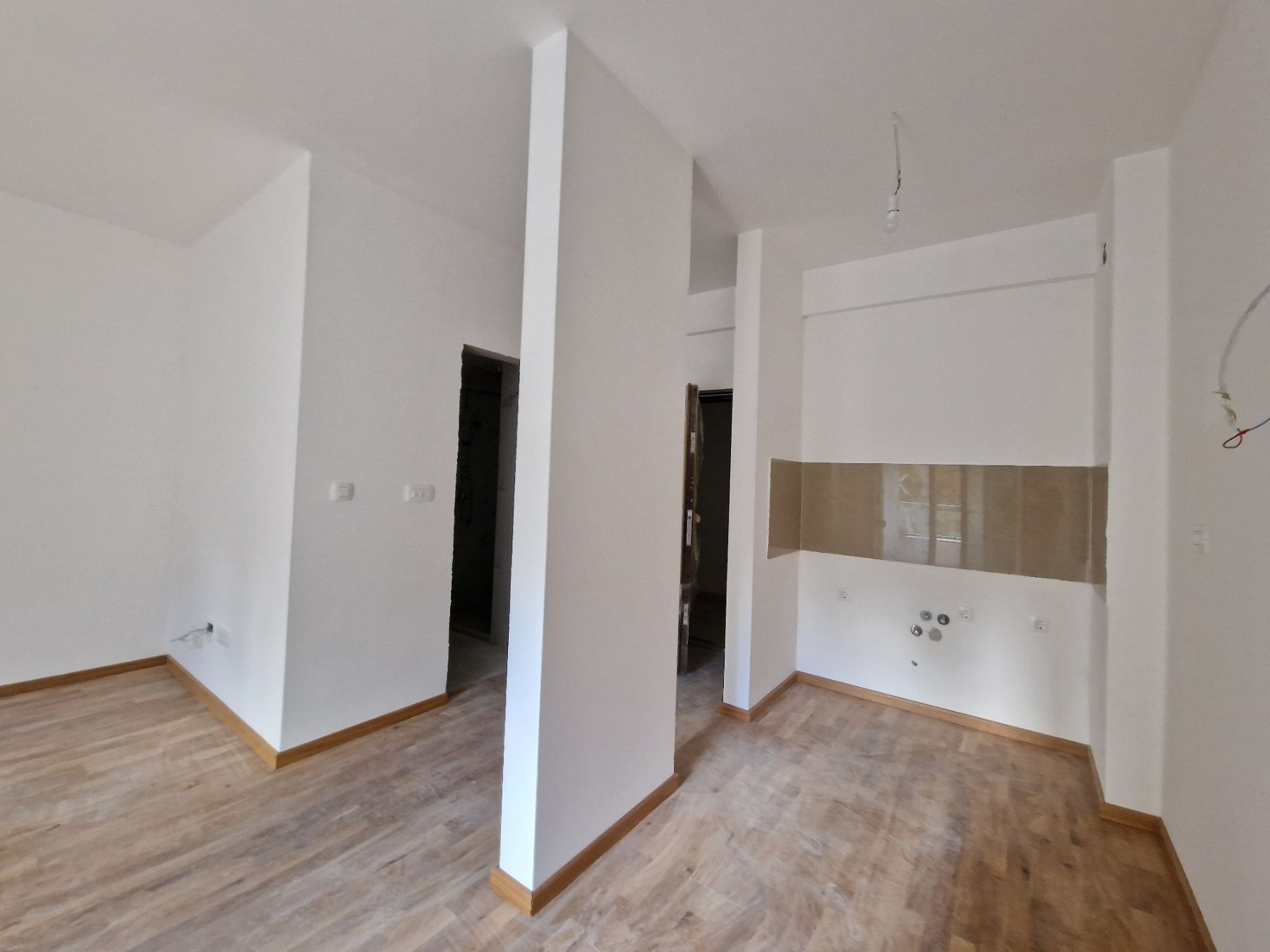 amforaproperty.com/Prodaja Studio Apartmana 31m² sa bocnim pogledom na more u Novoj Zgradi u Bečićima – Bez 3% Poreza!