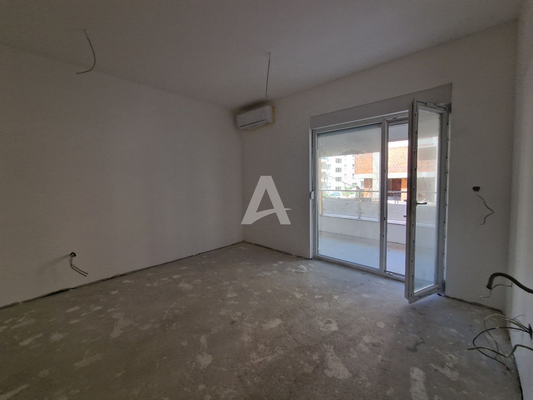 amforaproperty.com/Prodaja Jednosobnog stana 43m² u Novoj Zgradi u Bečićima – Bez 3% Poreza!