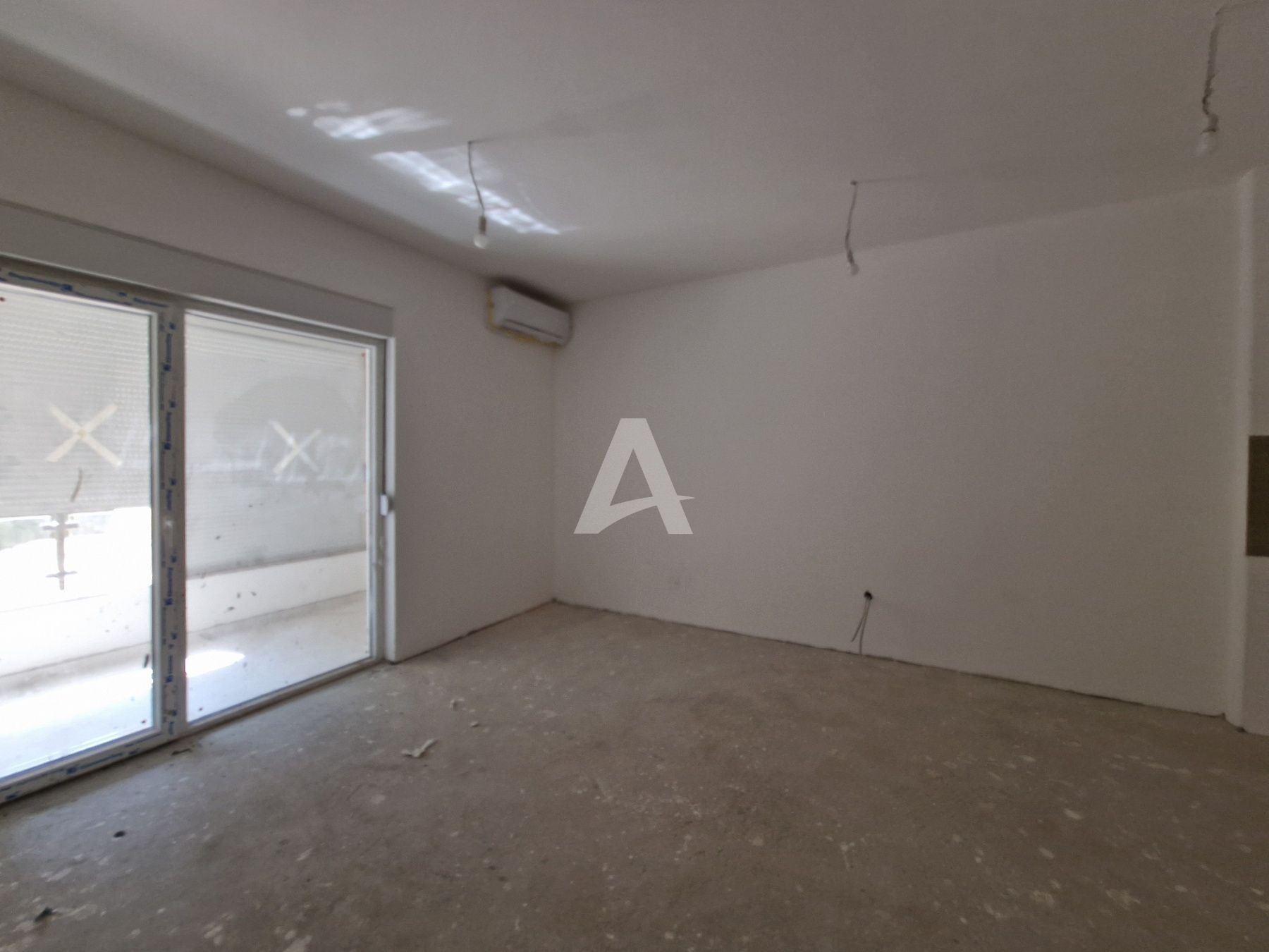 amforaproperty.com/Prodaja Jednosobnog stana 43m² sa bocnim pogledom na more u Novoj Zgradi u Bečićima – Bez 3% Poreza!