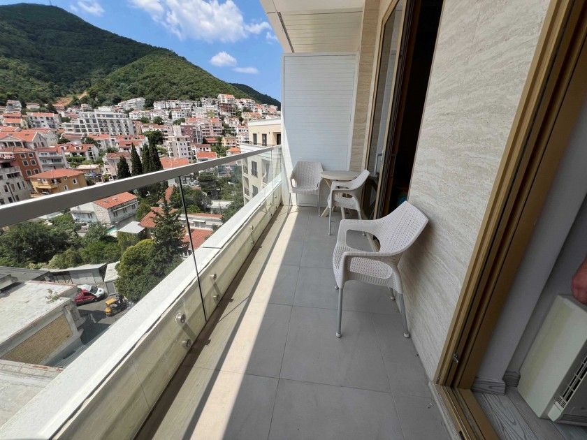 amforaproperty.com/Budva, Centar - Jednosoban moderno opremljen stan sa garažnim mestom