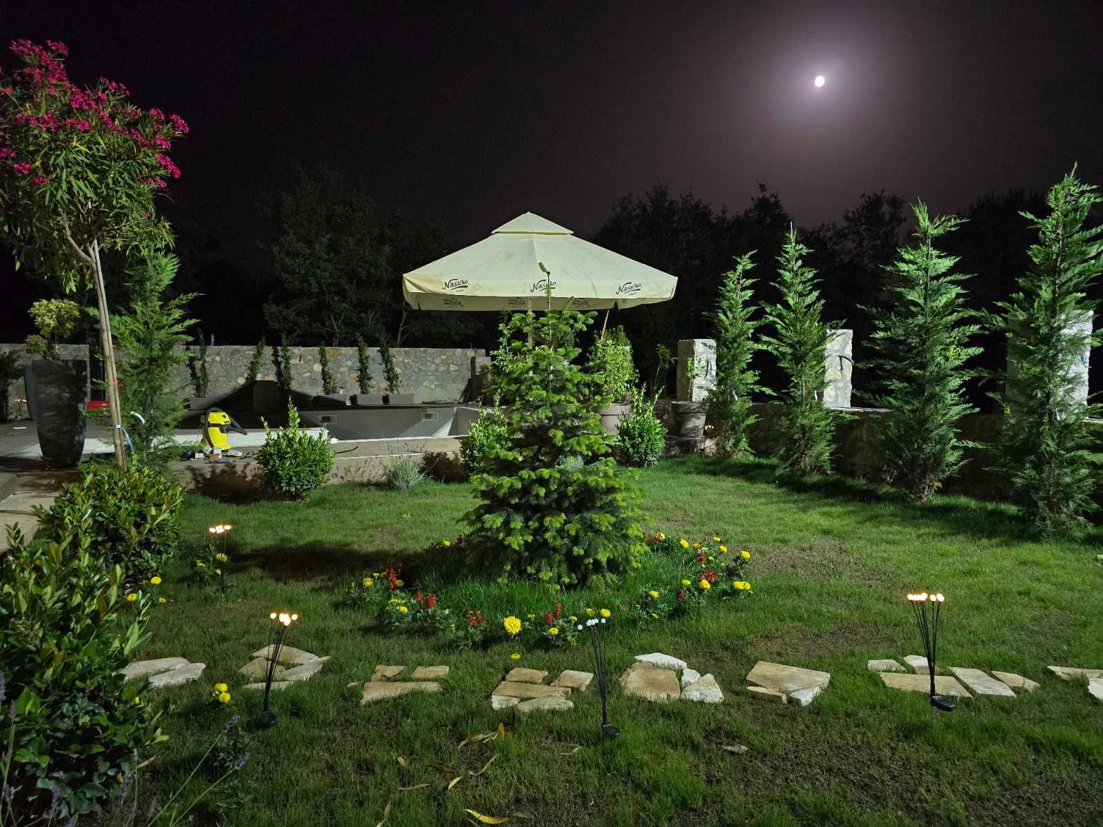 amforaproperty.com/Izdavanje,Kotor,Zagora-Ekskluzivna Vila sa Bazenom, Krovnom Terasom, Đakuzijem i Letnjom Kuhinjom (NA PERIOD OD 01.10-01.06.2025)