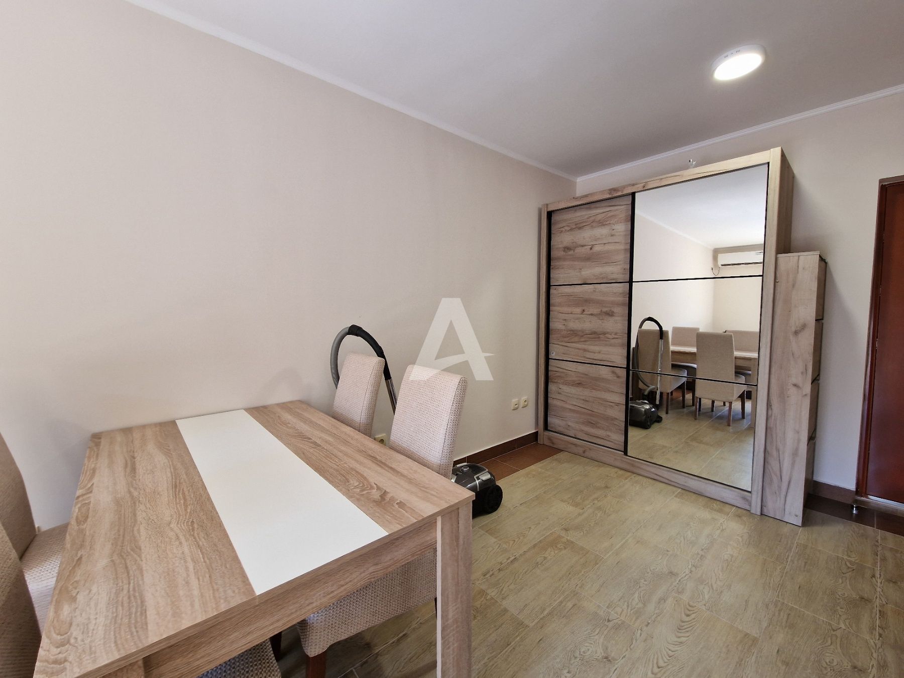 amforaproperty.com/Izdavanje Jednosobnog Stana 38m² u Novom Kompleksu Paradiso, Bečići (Na Duži Period)