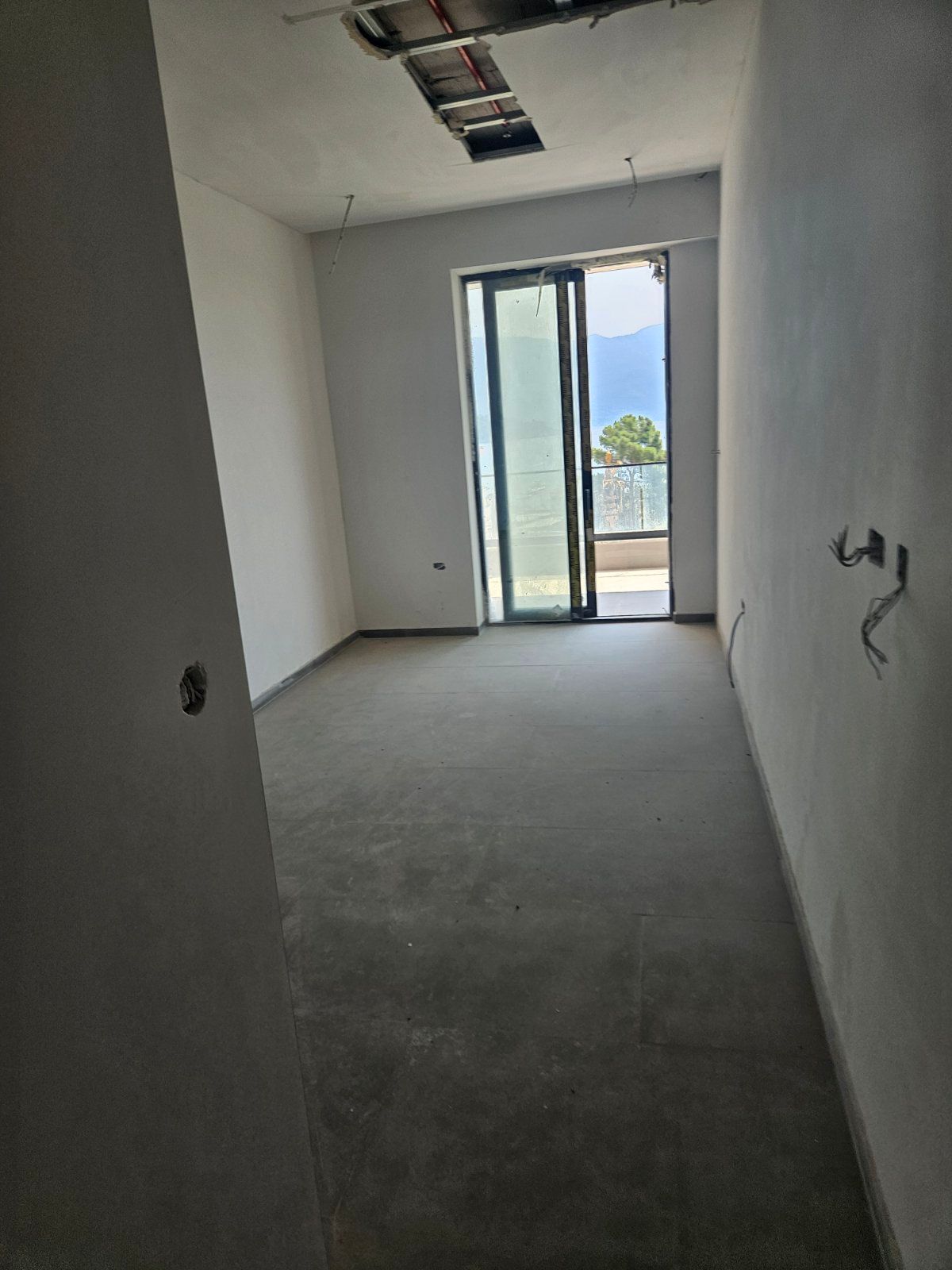 amforaproperty.com/Porto Budva – Nov jednosoban stan 60,25 m² + 11,92 m² terase, sa prelepim pogledom na more i Stari Grad