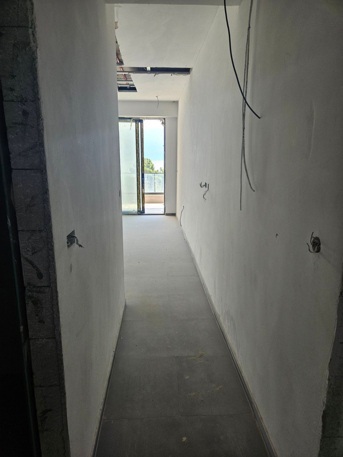 amforaproperty.com/Porto Budva – Nov jednosoban stan 60,25 m² + 11,92 m² terase, sa prelepim pogledom na more i Stari Grad