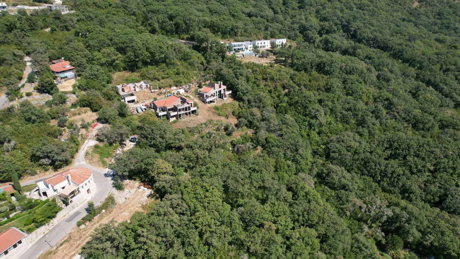 amforaproperty.com/Kuljače, Budvanska Rivijera – Plac sa Panoramskim Pogledom na More 7727 m² za Izgradnju Luksuznih Vila