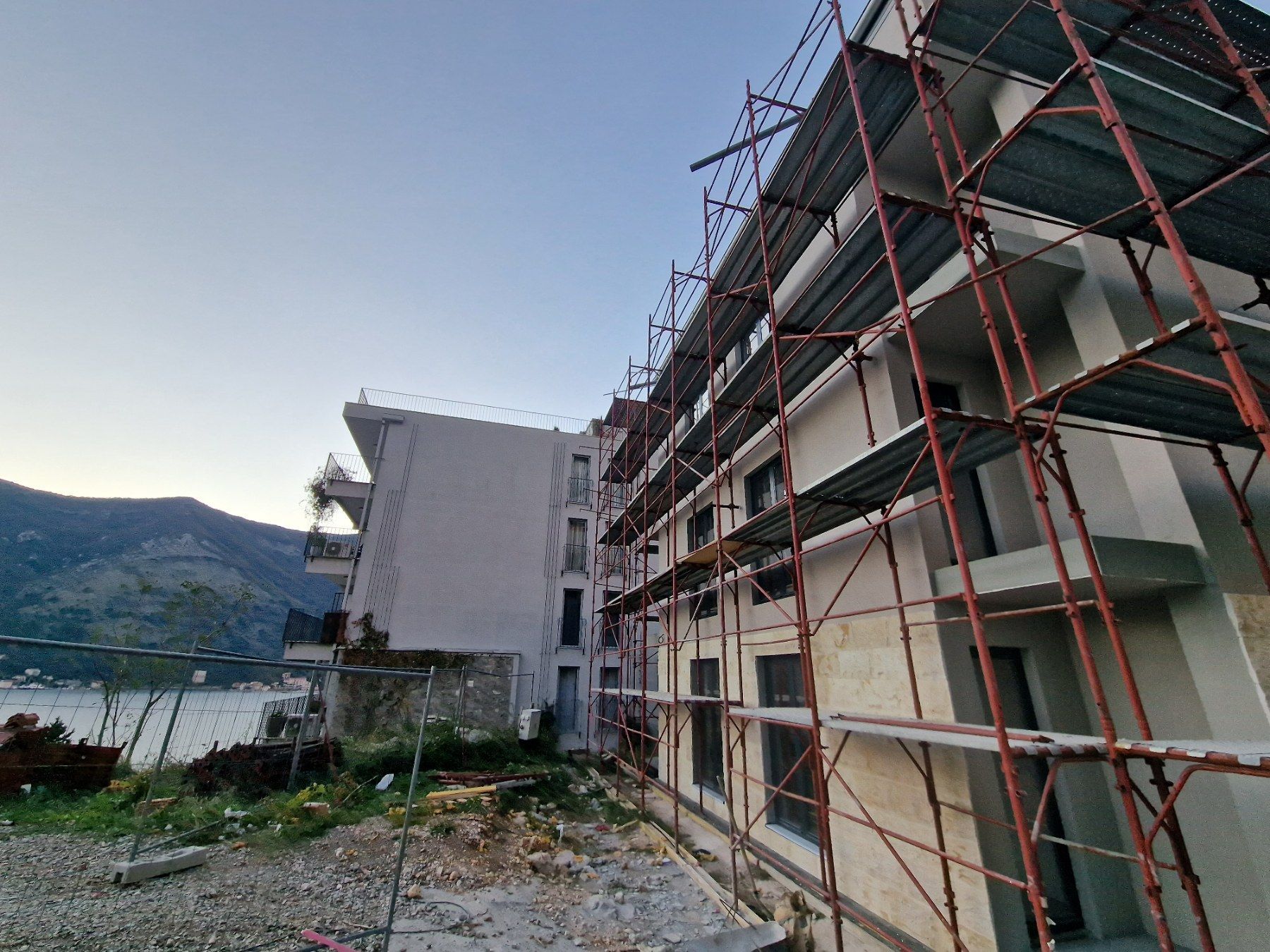 amforaproperty.com/Kotor,Dobrota-Nov jednosoban stan 38m2