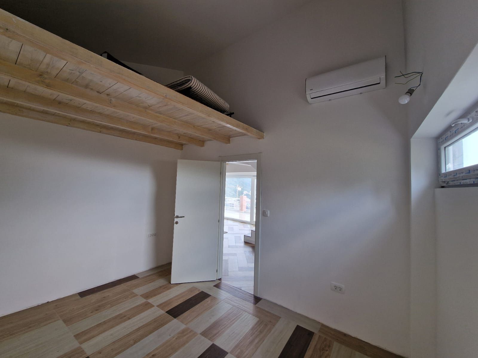 amforaproperty.com/Kuca (117m²) sa Panoramskim Pogledom na More, Terasom od 82m² i Garažom u Petrovcu