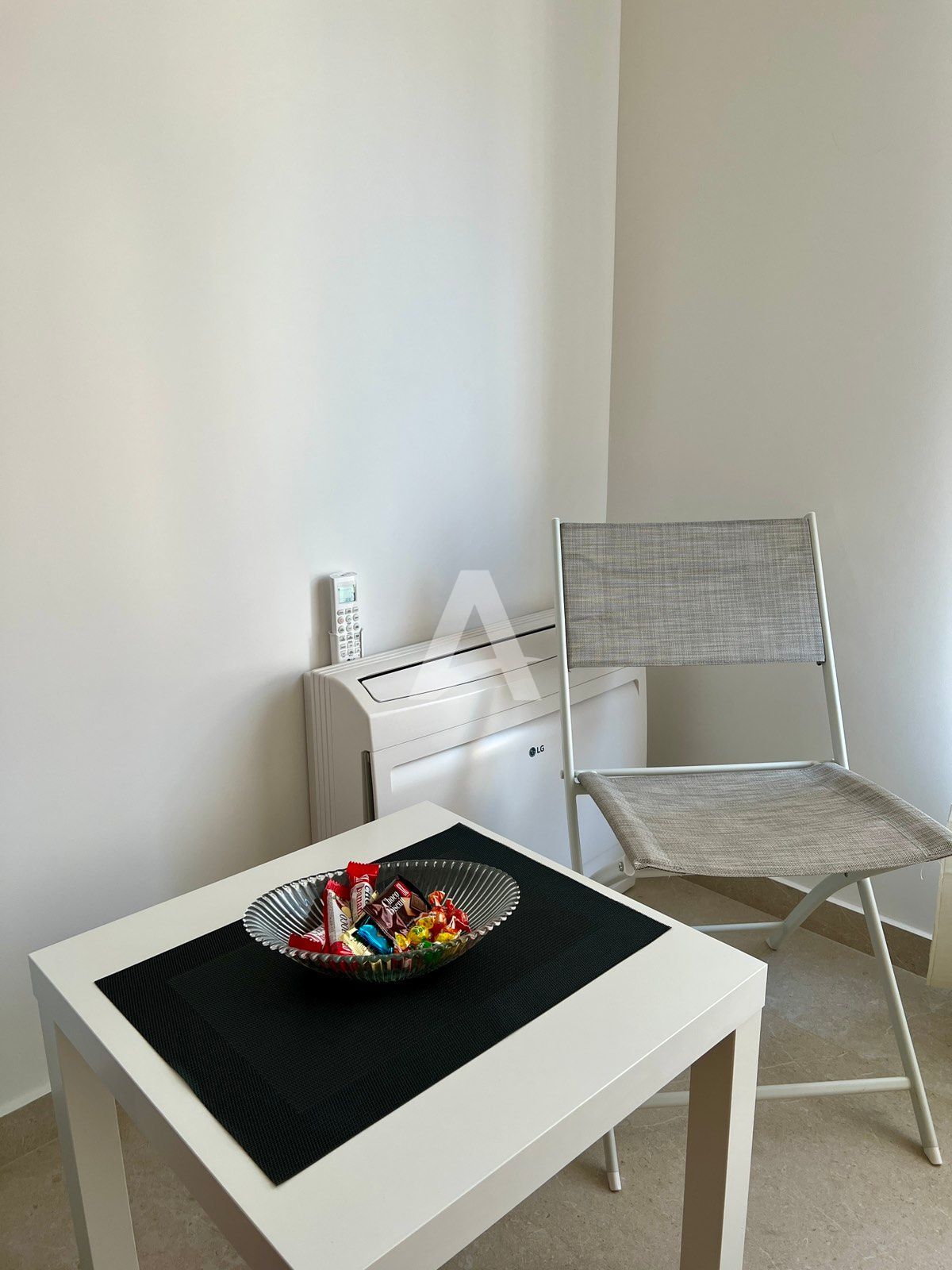 amforaproperty.com/Moderno opremljen studio apartman 30m2 u centru Budve (na duzi period)