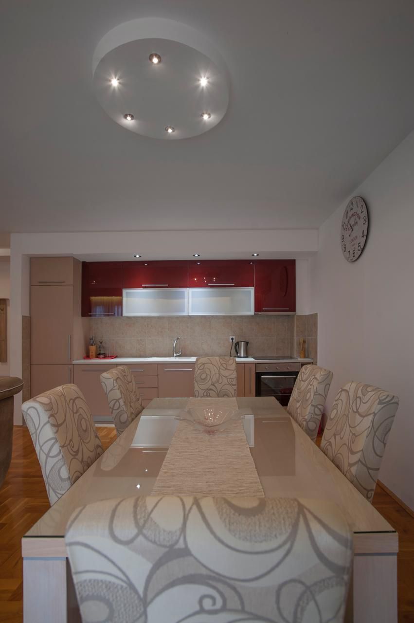 amforaproperty.com/Budva,Babin Do-Dvosoban moderno opremljen stan 72m2