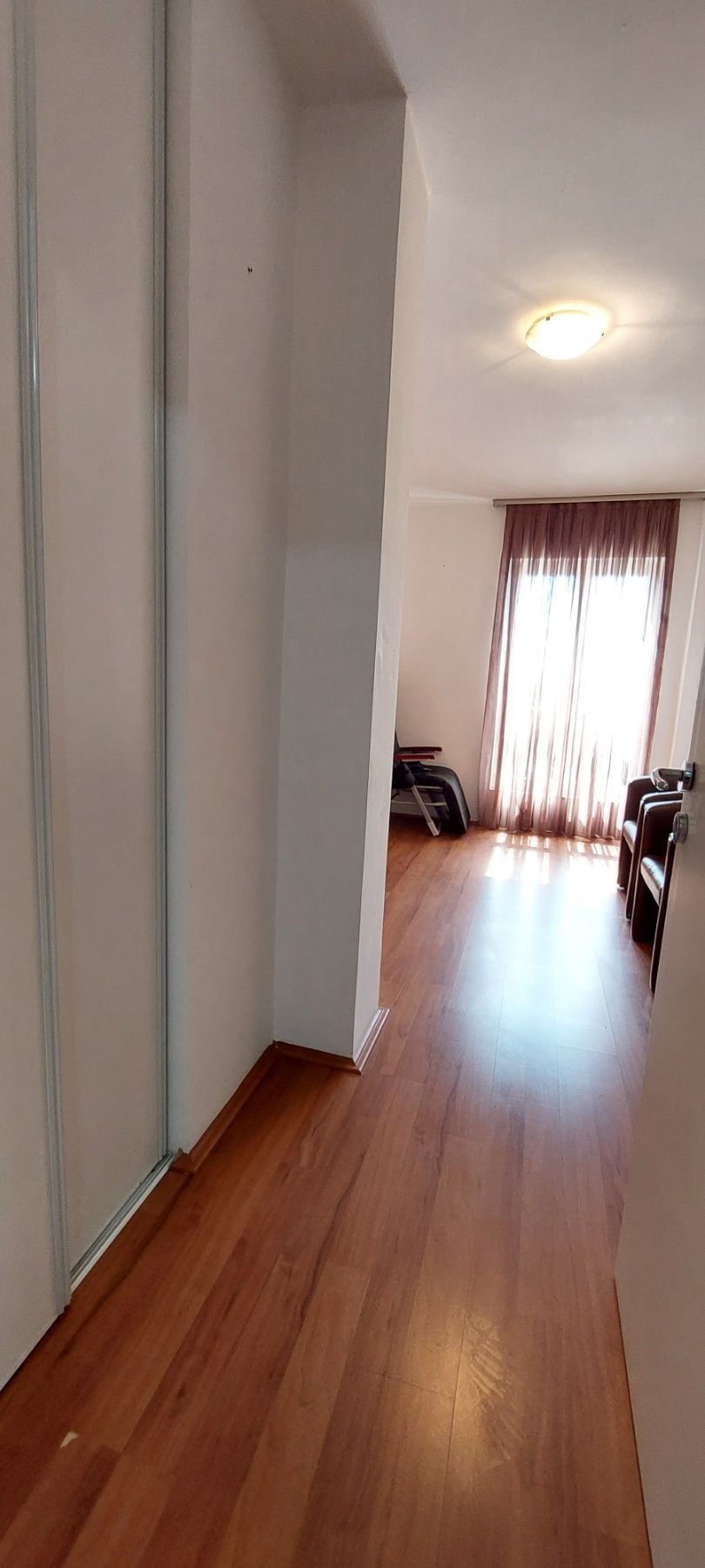 amforaproperty.com/Prostran trosoban stan 100m2,Adok,Budva