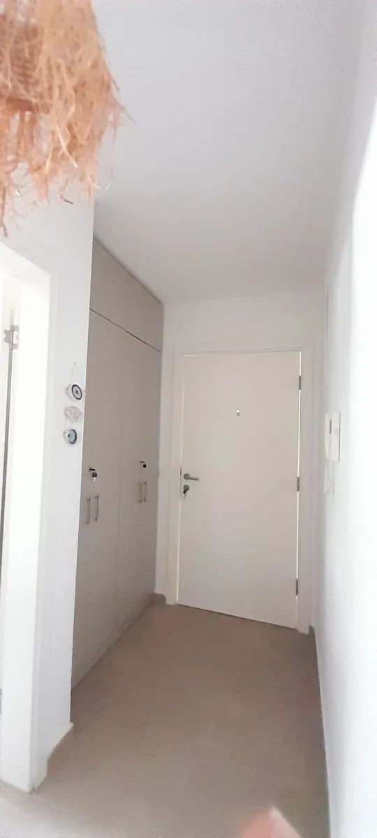 amforaproperty.com/Luksuzan Dvosoban Stan 79m² u Tivtu, sa Bazenom i Prelepim Pogledom na More i Grad