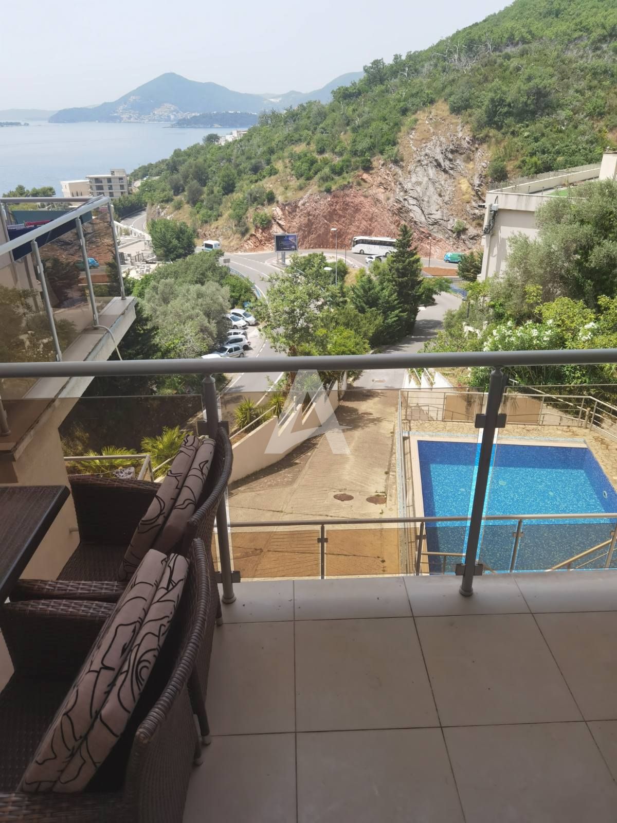 amforaproperty.com/Lux studio apartman 34m2, sa pogledom na more, Pržno, Budva (na duzi period)