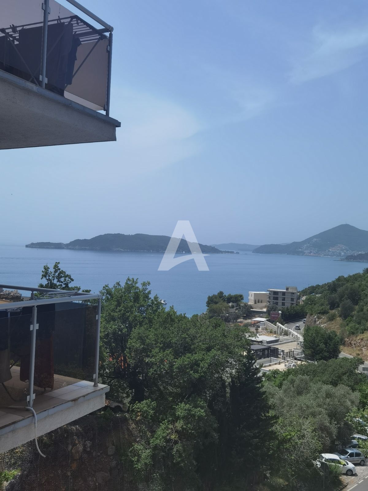 amforaproperty.com/Lux studio apartman 34m2, sa pogledom na more, Pržno, Budva (na duzi period)