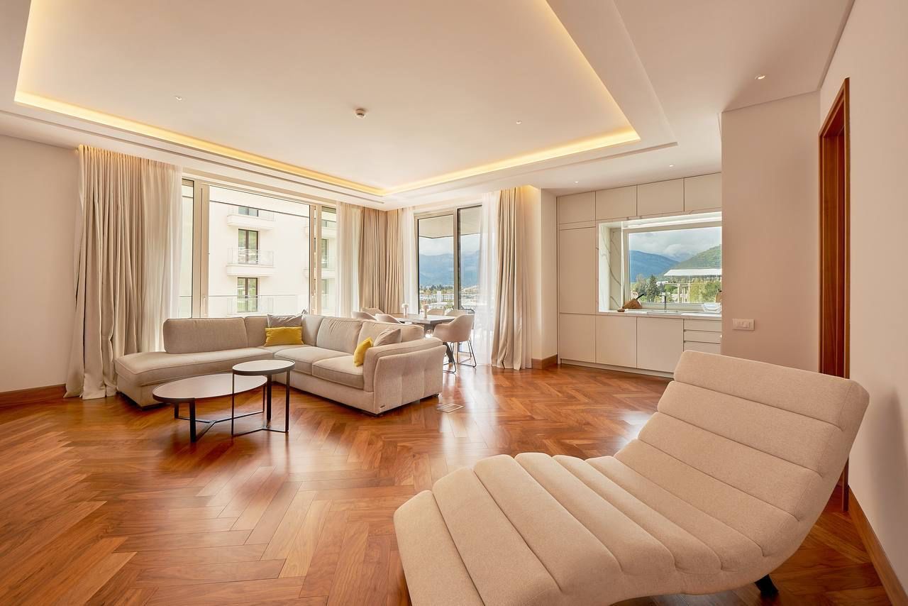 amforaproperty.com/Luksuzan Dvosoban Apartman 147m² sa Pogledom na More u Ekskluzivnom Kompleksu Elena, Porto Montenegro, Tivat