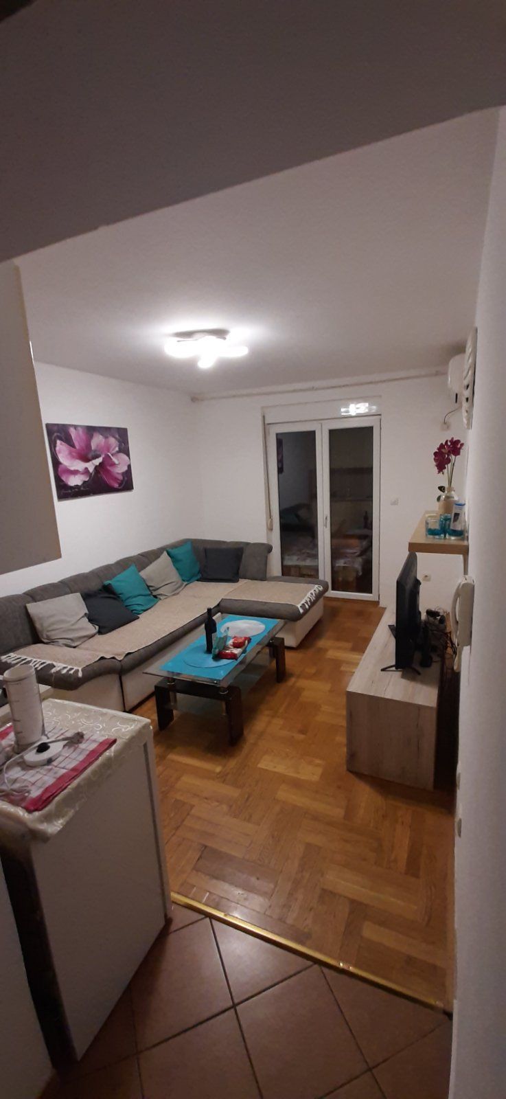 amfora/Studio apartman 28m2 u Budvi (na duzi period)