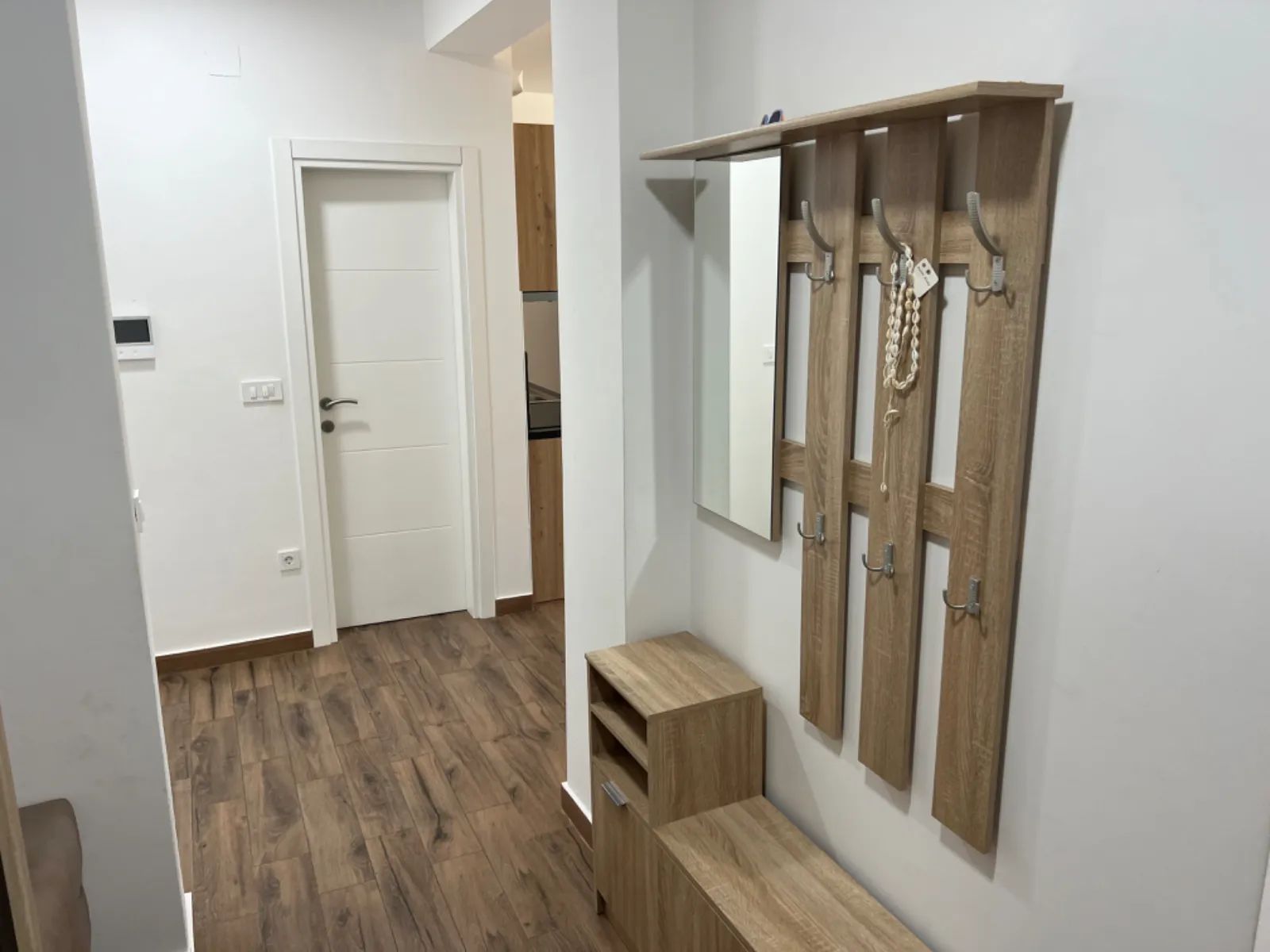 Dvosoban Stan (71 m²) u Centru Bara –(Dostupan od 01.07.2025,na duzi period) - Amfora Real Estate