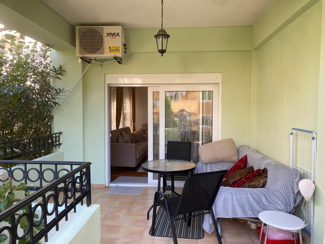 Budva, Lazi - Dvosoban stan u zgradi sa bazenom (MOGUCNOST PLACANJA U RUSIJI) - Amfora Real Estate