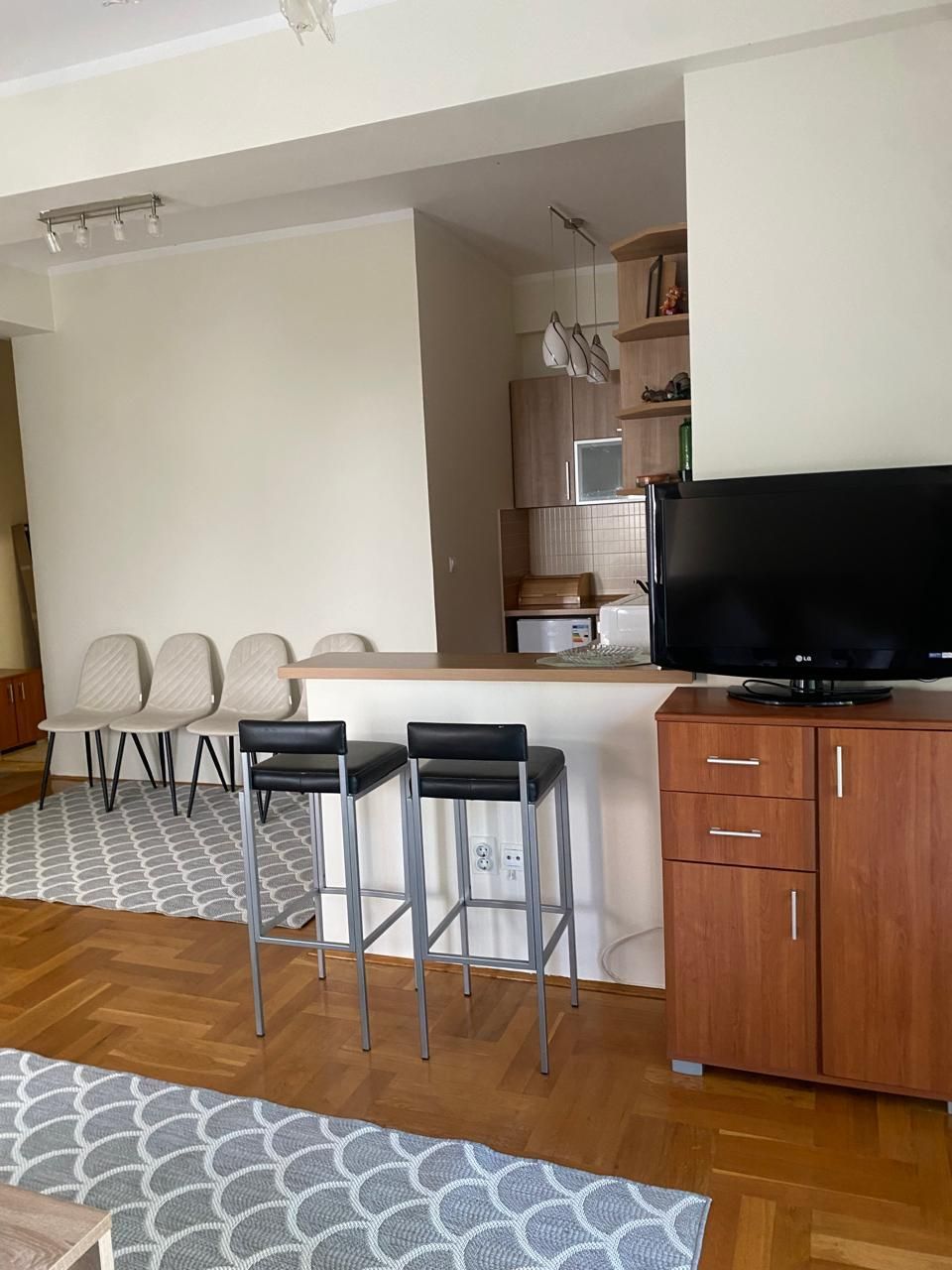 Budva, Lazi - Dvosoban stan u zgradi sa bazenom (MOGUCNOST PLACANJA U RUSIJI) - Amfora Real Estate