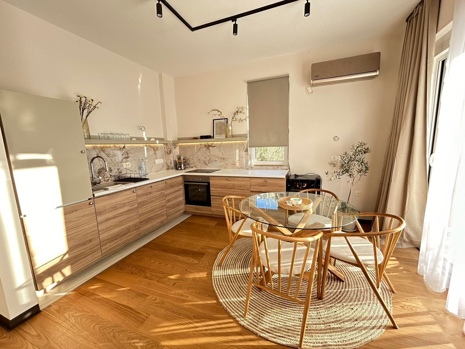 amforaproperty.com/PRZNO-KOMFORAN DVOSOBAN APARTMAN 76M2