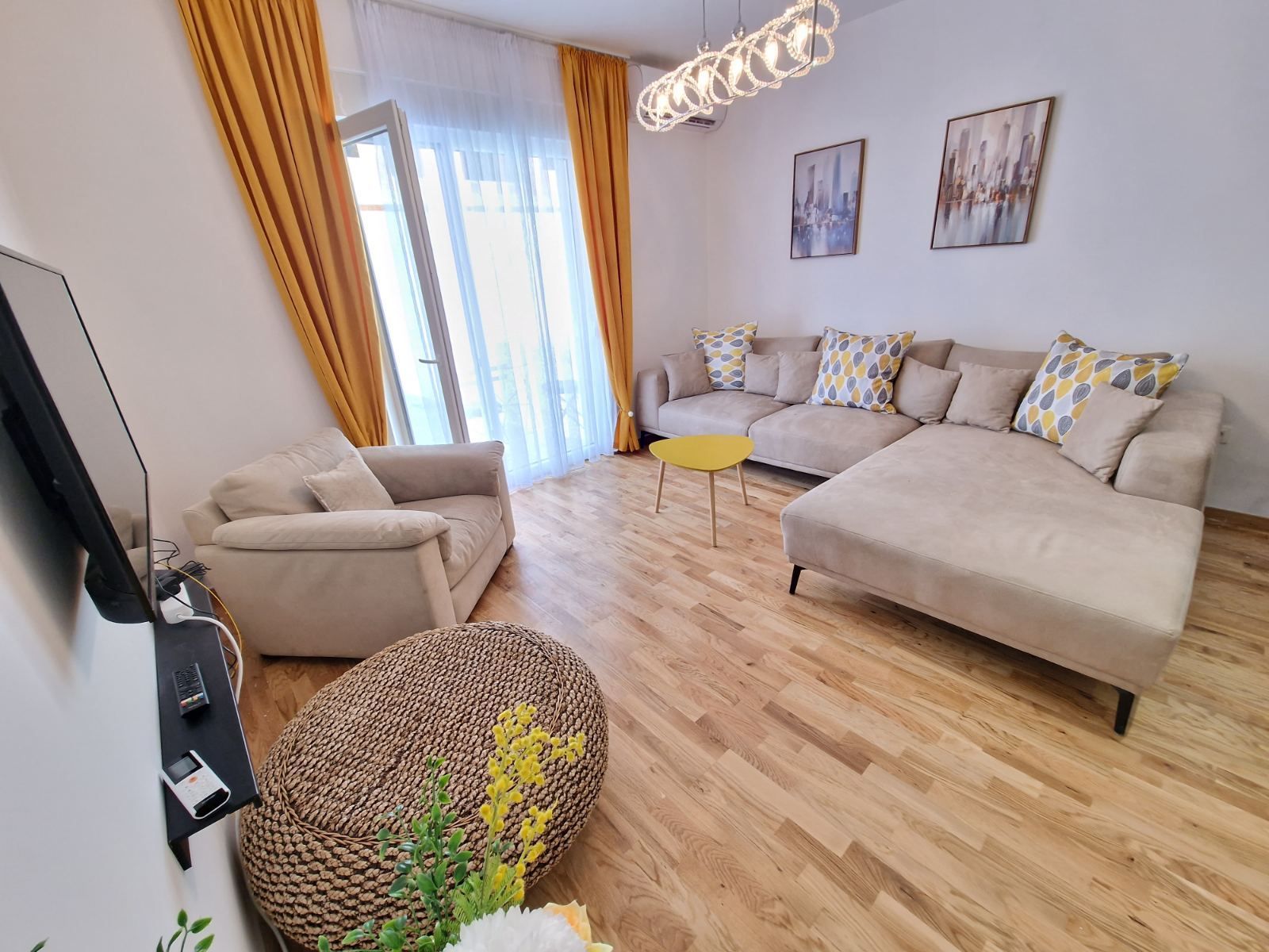 amforaproperty.com/Jednosoban Stan 48m² na Prodaju u Bečićima