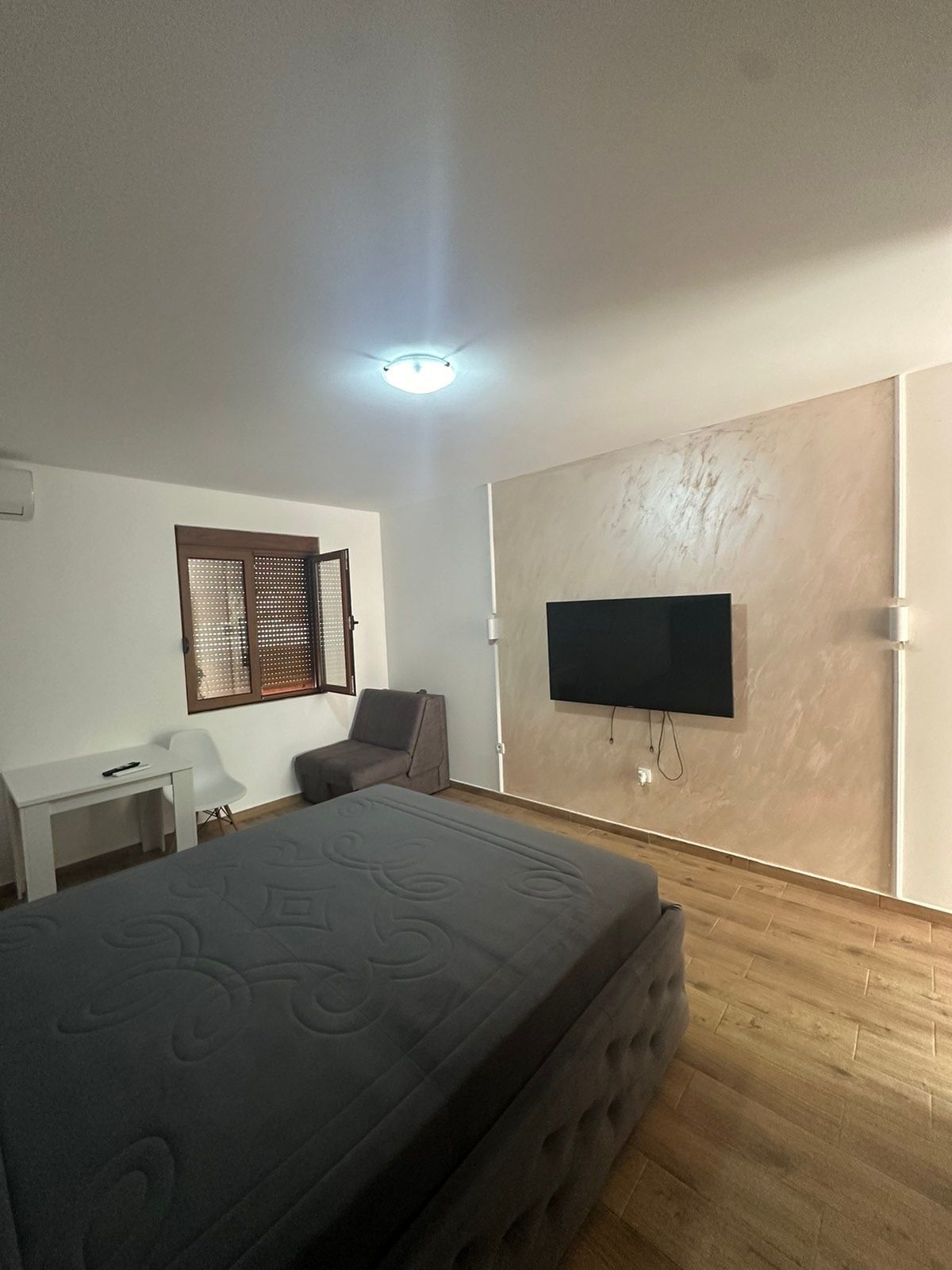 amforaproperty.com/Studio za izdavanje u Budvi - 30 m² na godinu dana