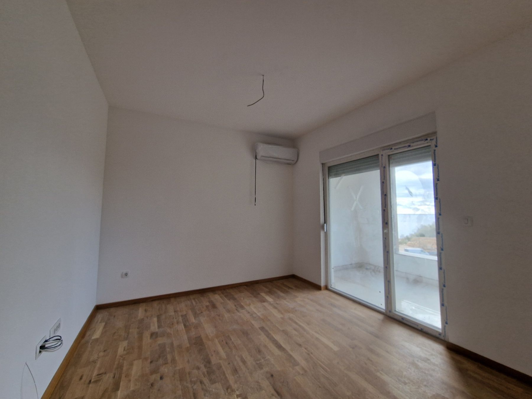 amforaproperty.com/Dvosoban Stan 48m² sa Pogledom na More u Bečićima – Nova Zgrada, Bez 3% Poreza!