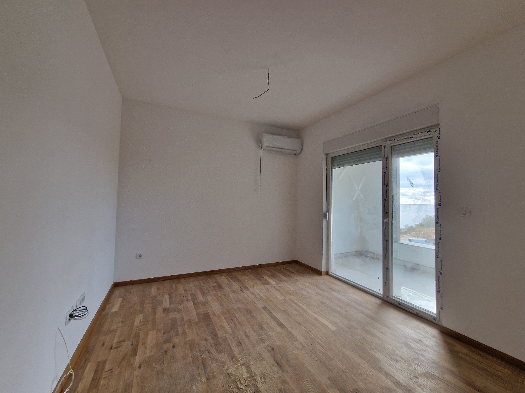 amforaproperty.com/Dvosoban Stan 48m² sa Pogledom na More u Bečićima – Nova Zgrada, Bez 3% Poreza!