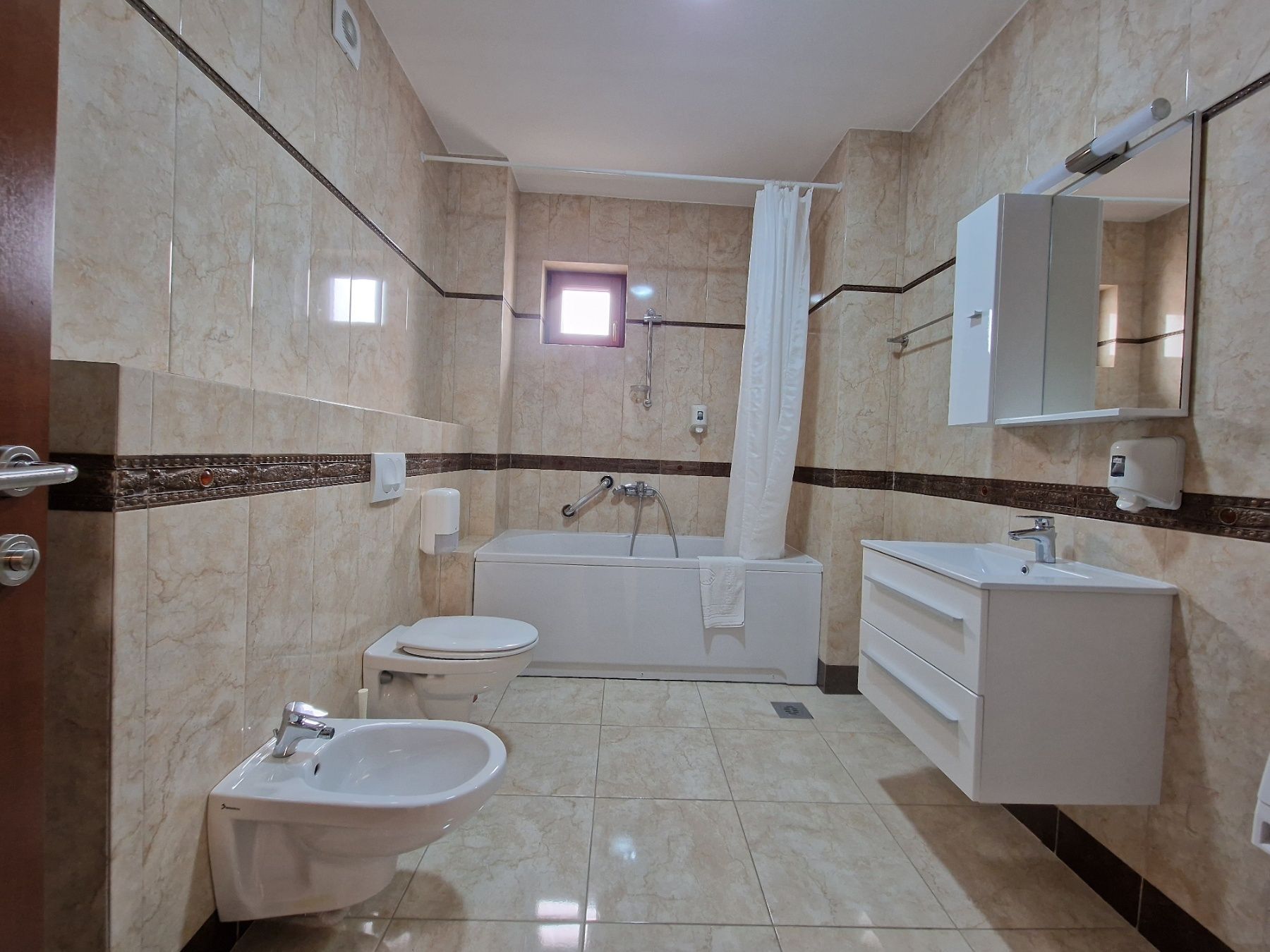 amforaproperty.com/Jednosoban apartman u kompleksu Anatolia, Povrsine 87m2 (Na duzi period)