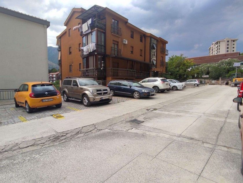 amforaproperty.com/Dobrota,Kotor-Jednosoban stan sa parking mestom (na duzi period)