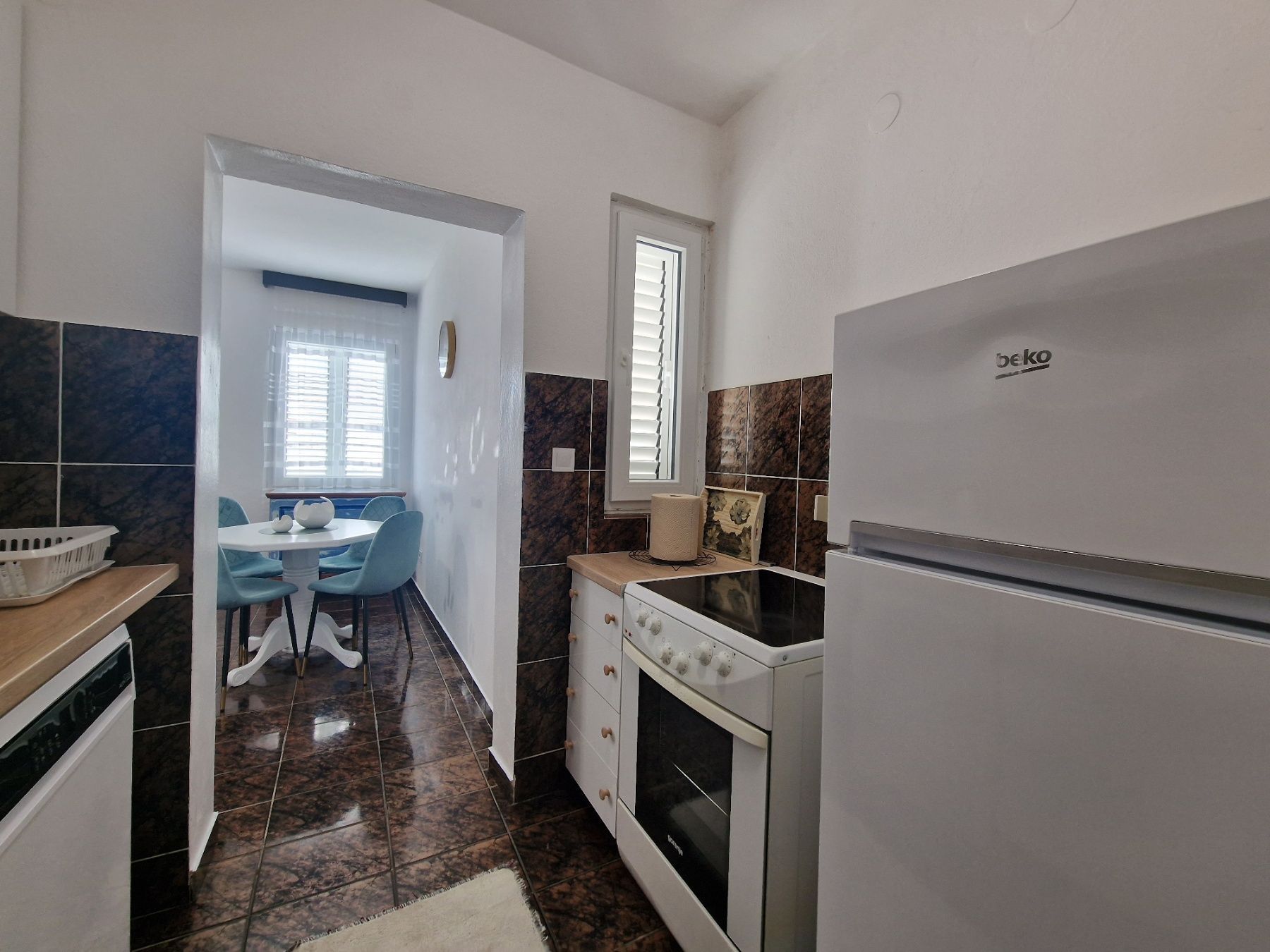 Namesten dvosoban stan, povrsine 56m2 u Becicima - Amfora Real Estate