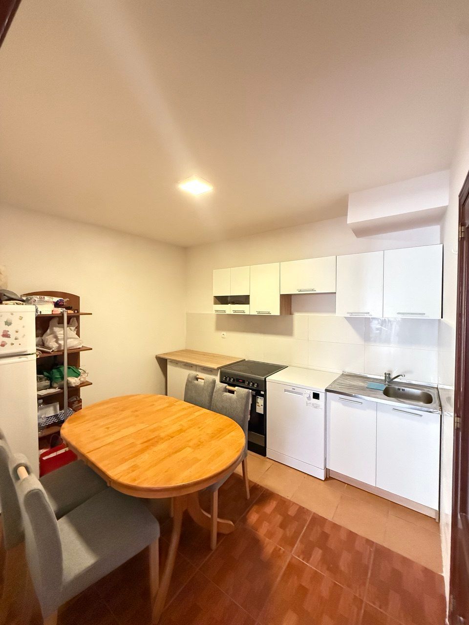 Namesten jednosoban apartman 55m2 u Budvi (Na duzi period) - Amfora Real Estate