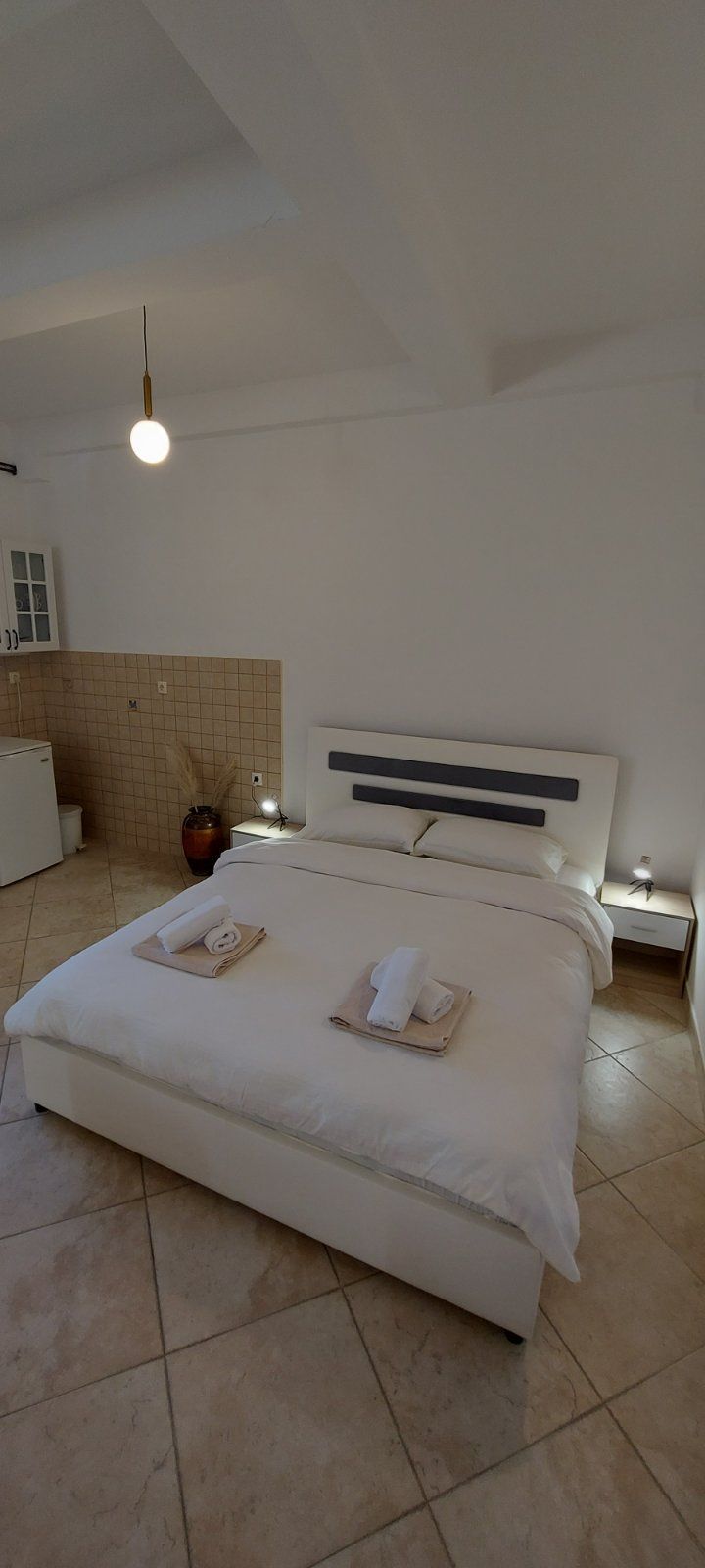 Garsonjera površine 35m² u naselju Škaljari, Kotor – izdavanje na duži period - Amfora Real Estate