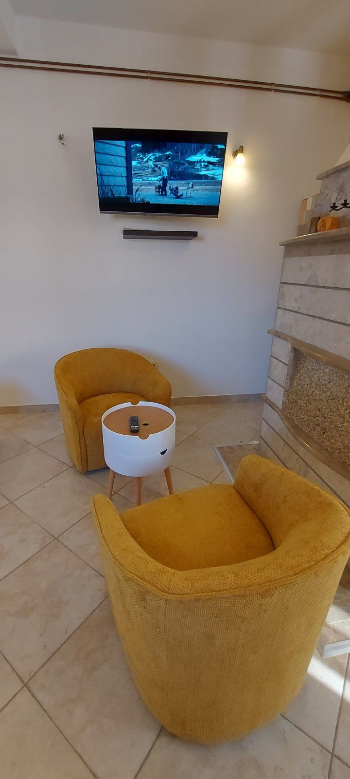 Garsonjera površine 35m² u naselju Škaljari, Kotor – izdavanje na duži period - Amfora Real Estate