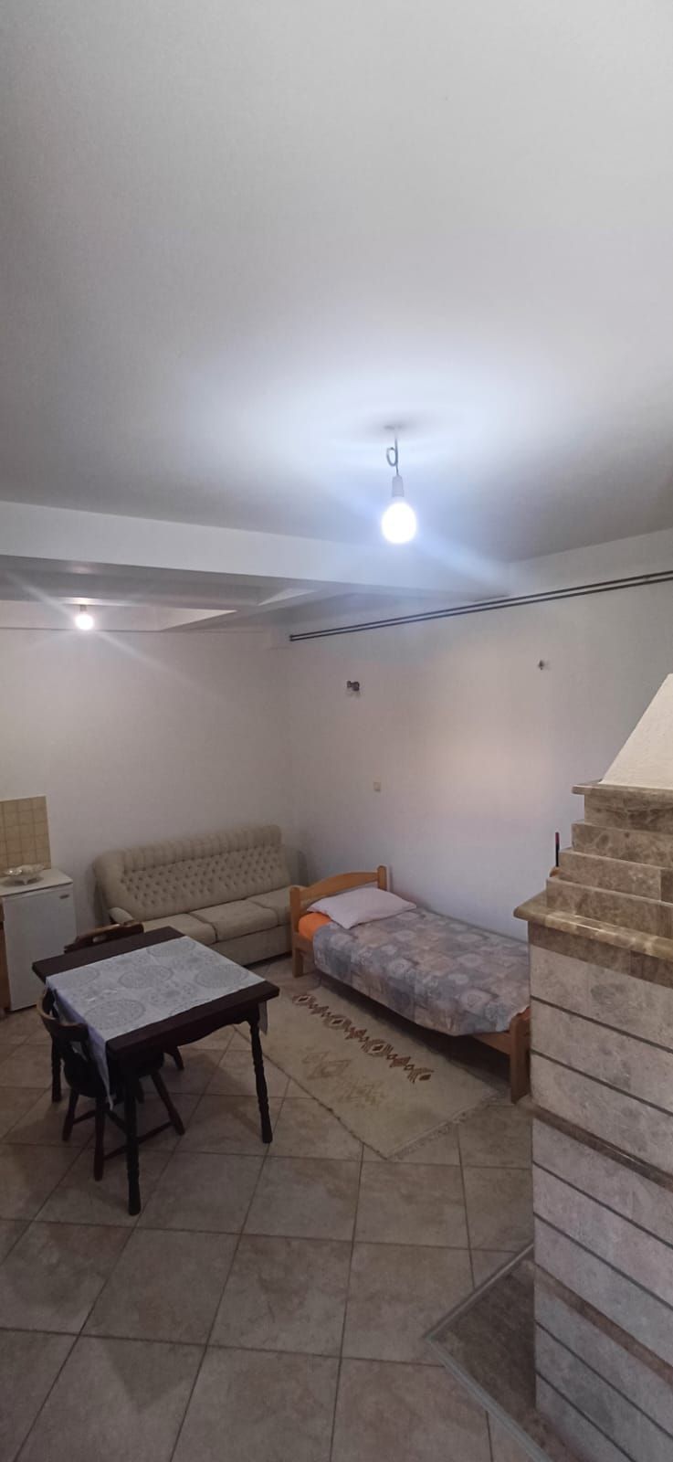 amforaproperty.com/Garsonjera površine 35m² u naselju Škaljari, Kotor – izdavanje na duži period