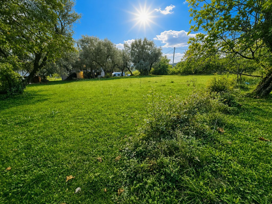 Urbanizovan plac 2171 m² za gradnju u naselju Kavač, Kotor - Amfora Real Estate