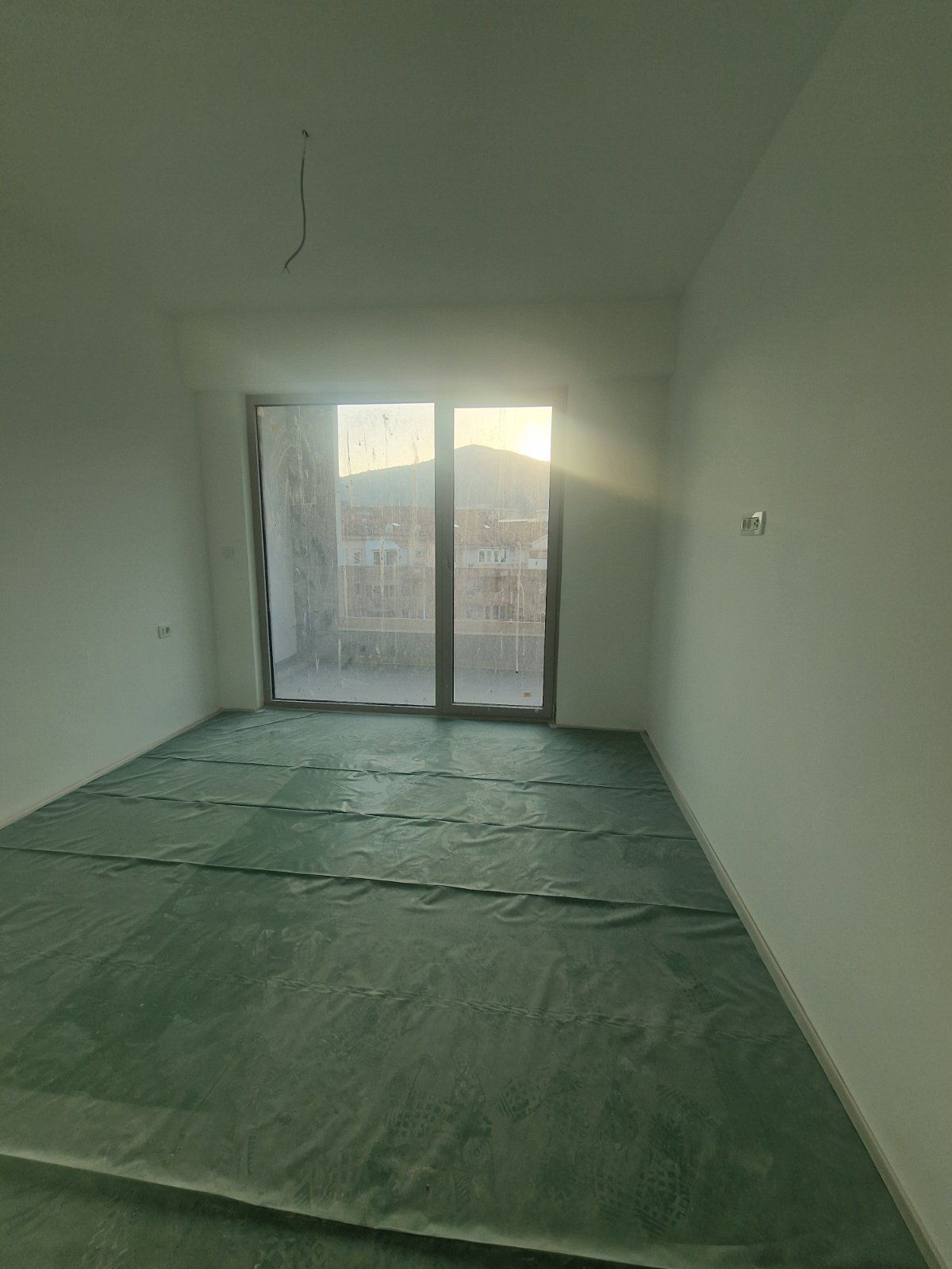 amforaproperty.com/Nov jednosoban stan 54 m² u novoj zgradi u Budvi, Rozino