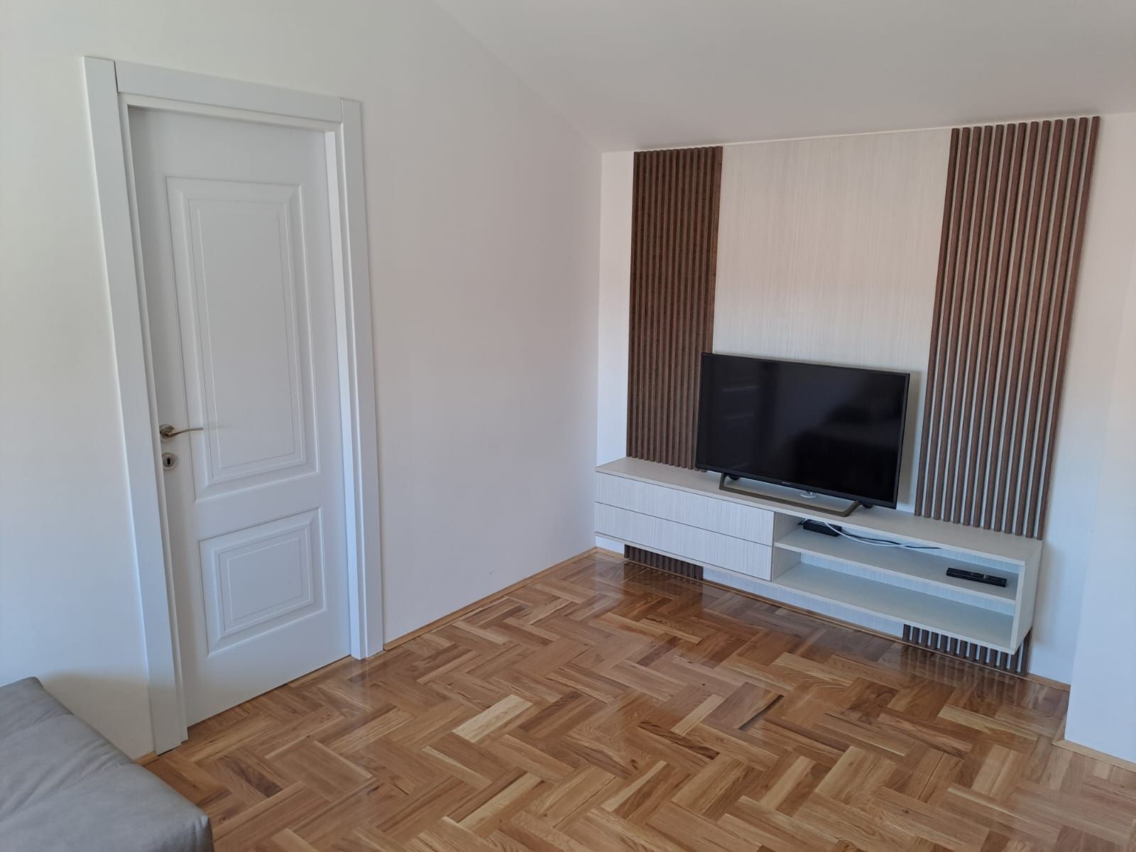 amforaproperty.com/Renoviran studio apartman 34m2 u Budvi