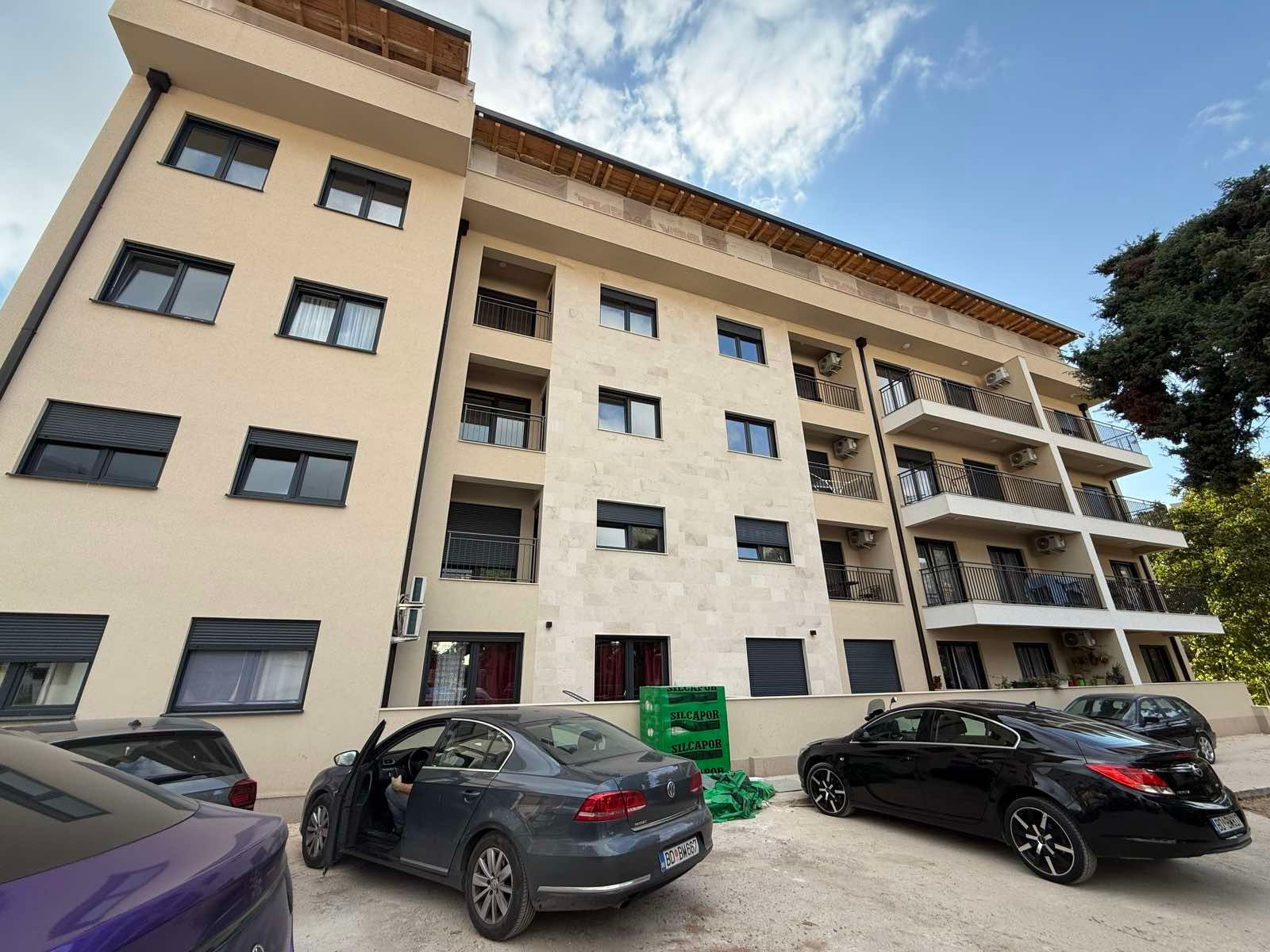 amforaproperty.com/Nov jednosoban stan 51m2 u Budvi