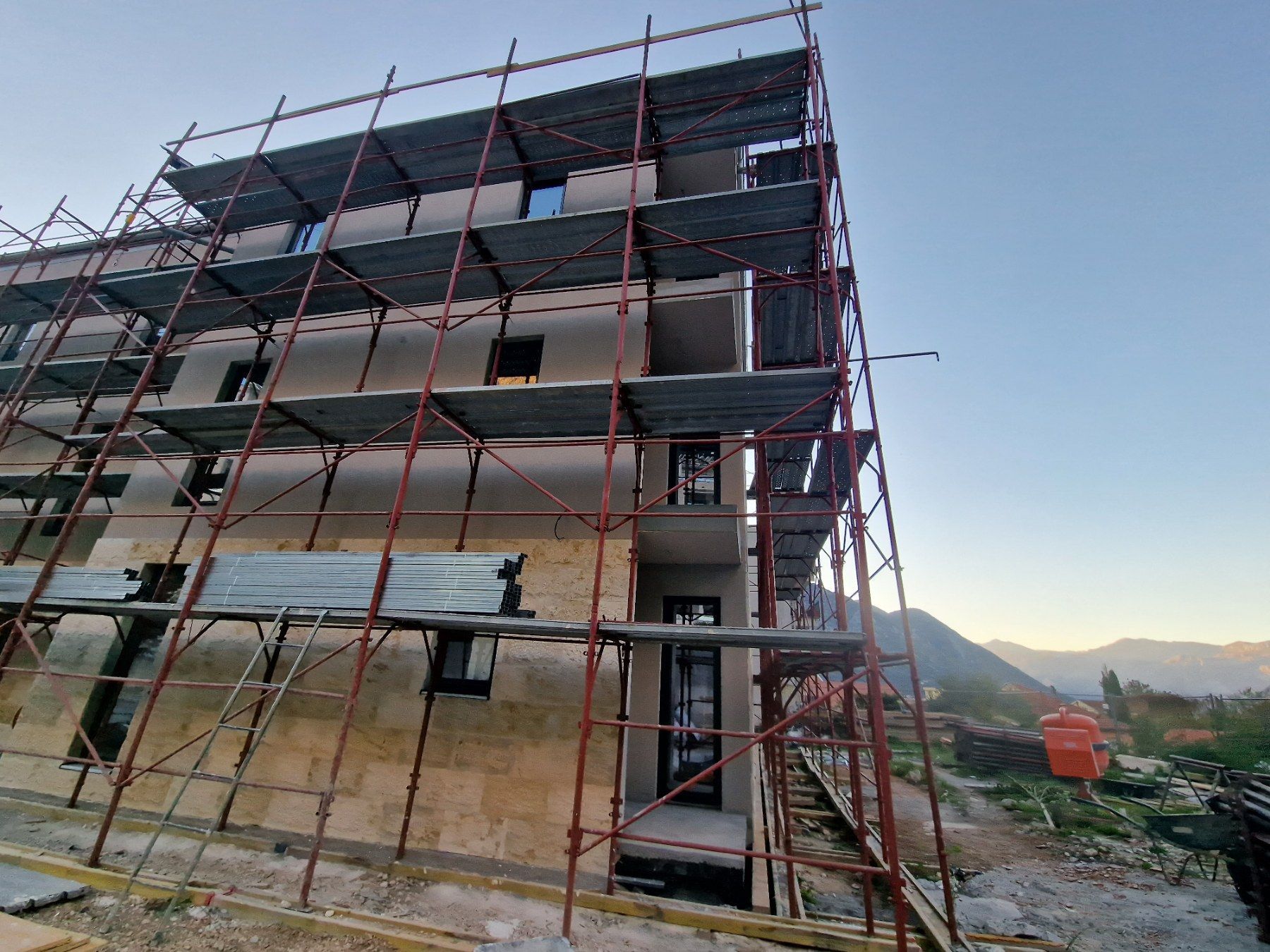 amforaproperty.com/Kotor,Dobrota-Nov jednosoban stan 38m2