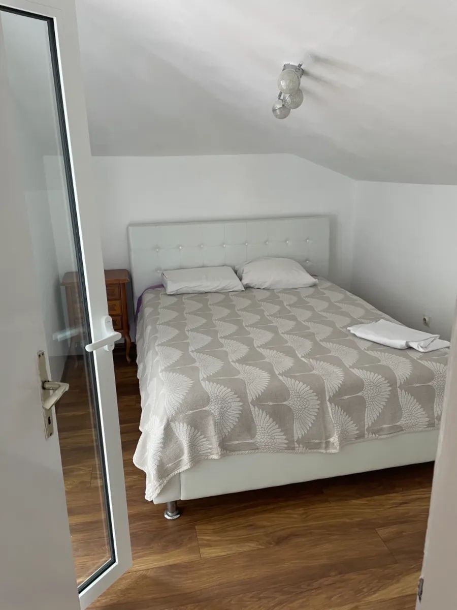 amforaproperty.com/Dvosoban namešten stan 80m2-Budva (Dostupan do 1.07.2025)