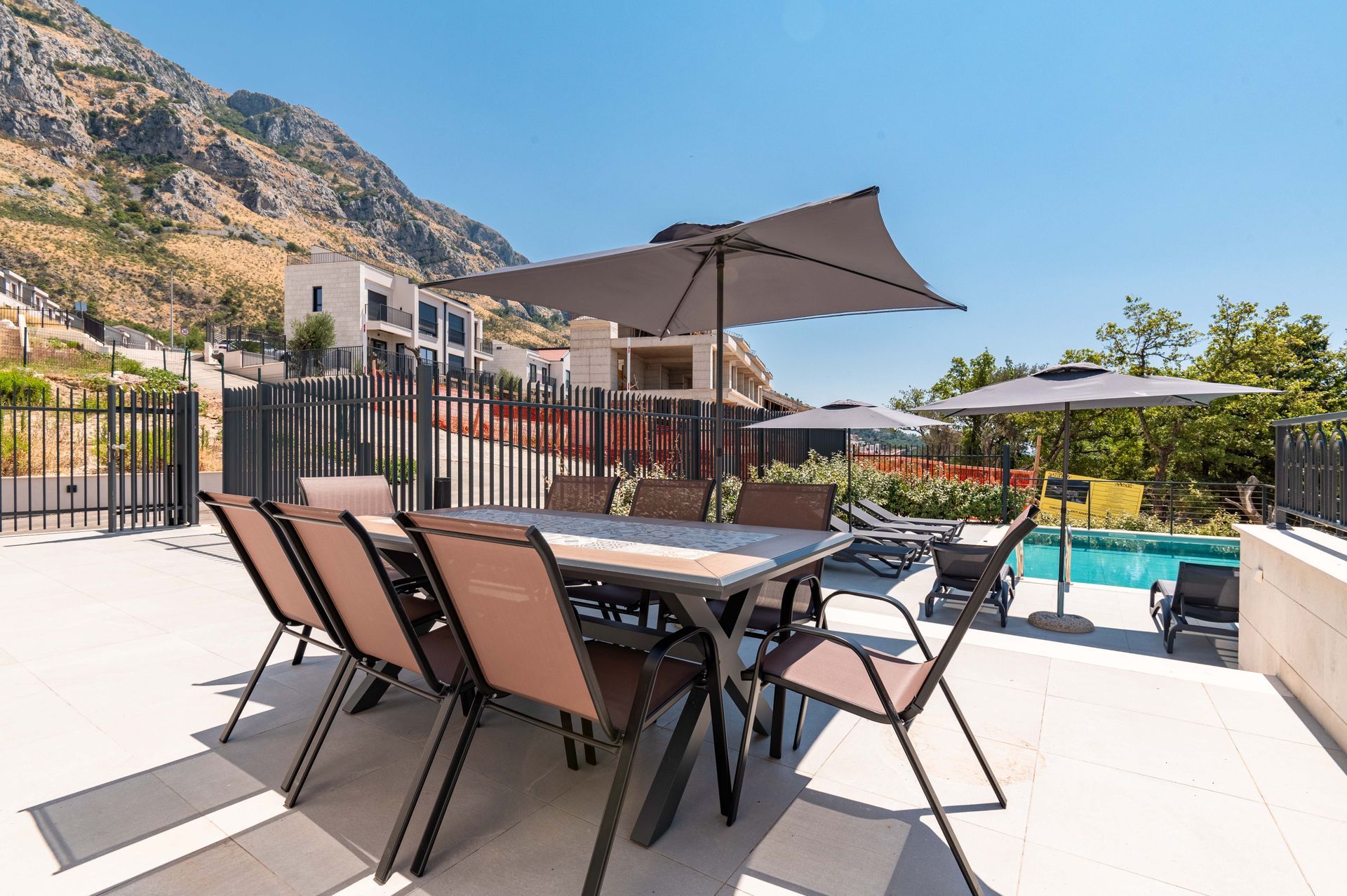 Budva, Reževići – Nova Luksuzna Vila sa Pogledom na More i Bazenom - Amfora Real Estate